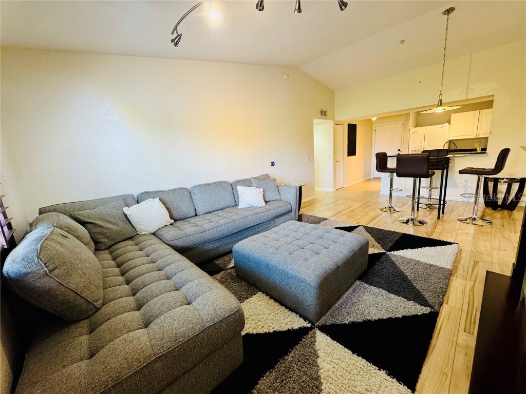 8244 Key Royal Circle #633 Naples FL 34119 C7511954 image21