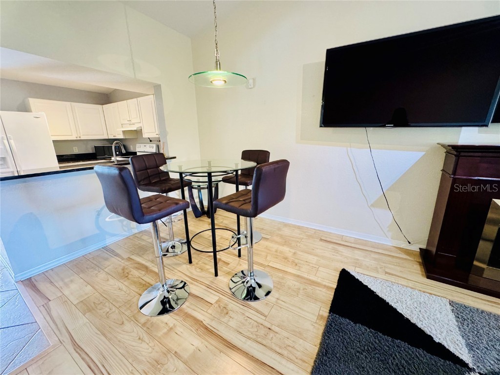 8244 Key Royal Circle #633 Naples FL 34119 C7511954 image24