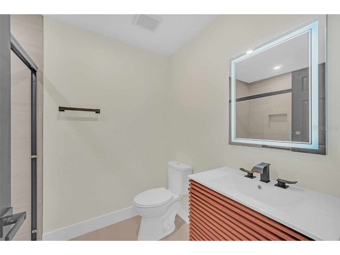 8244 Limetree Orlando FL 32836 O6308234 image34