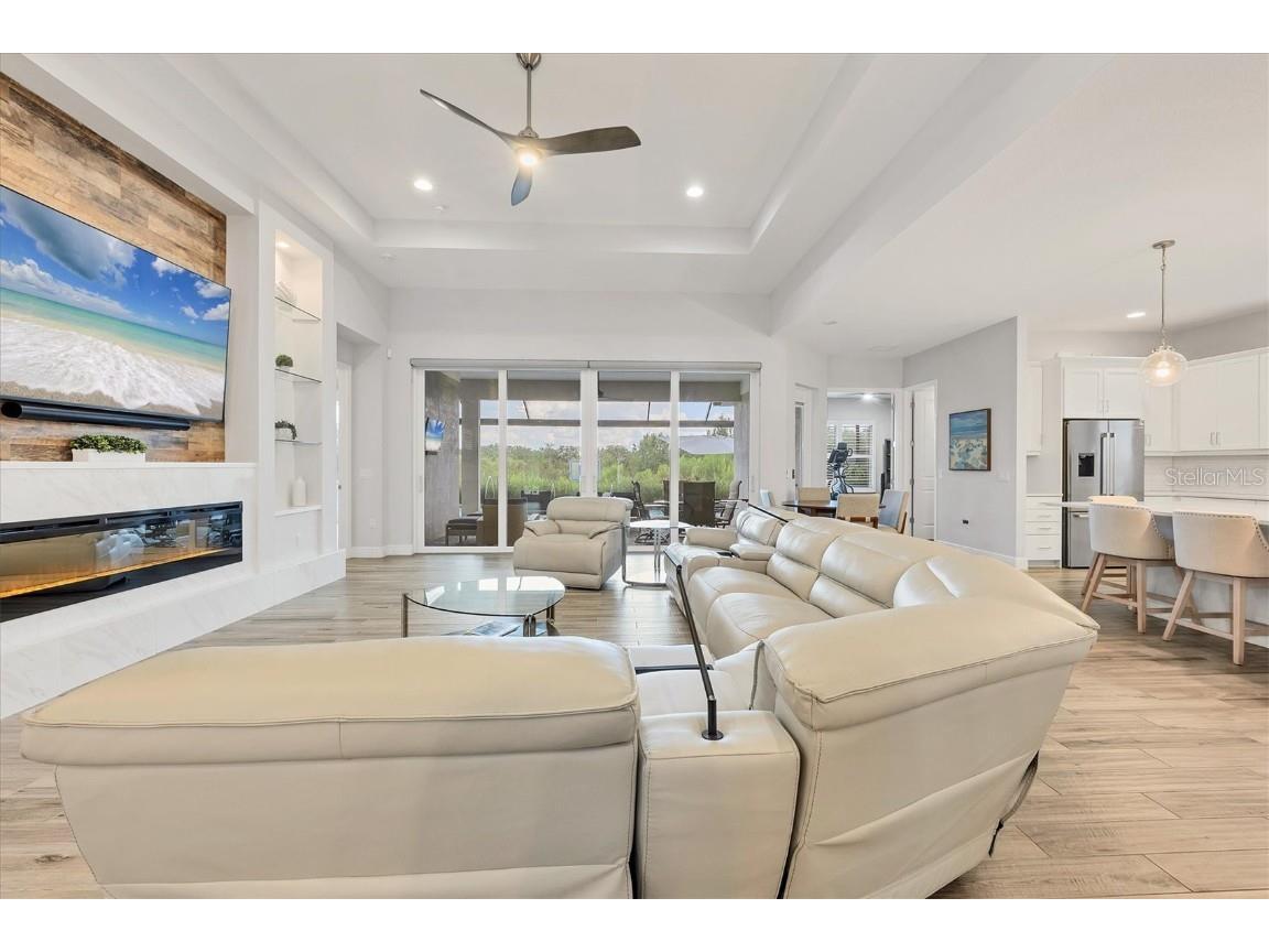 8245 Grande Shores Drive Sarasota FL 34240 N6139475 image12