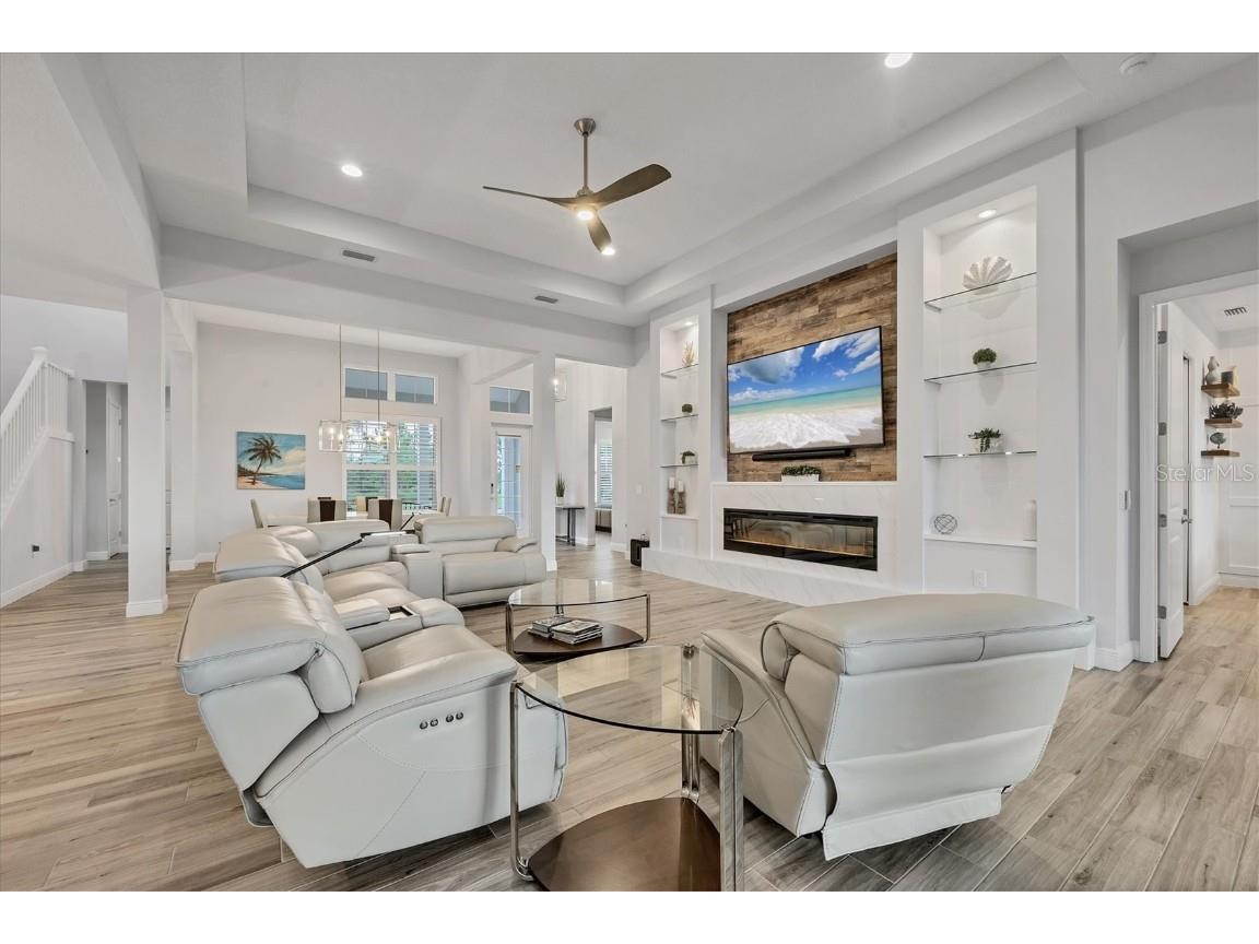 8245 Grande Shores Drive Sarasota FL 34240 N6139475 image13