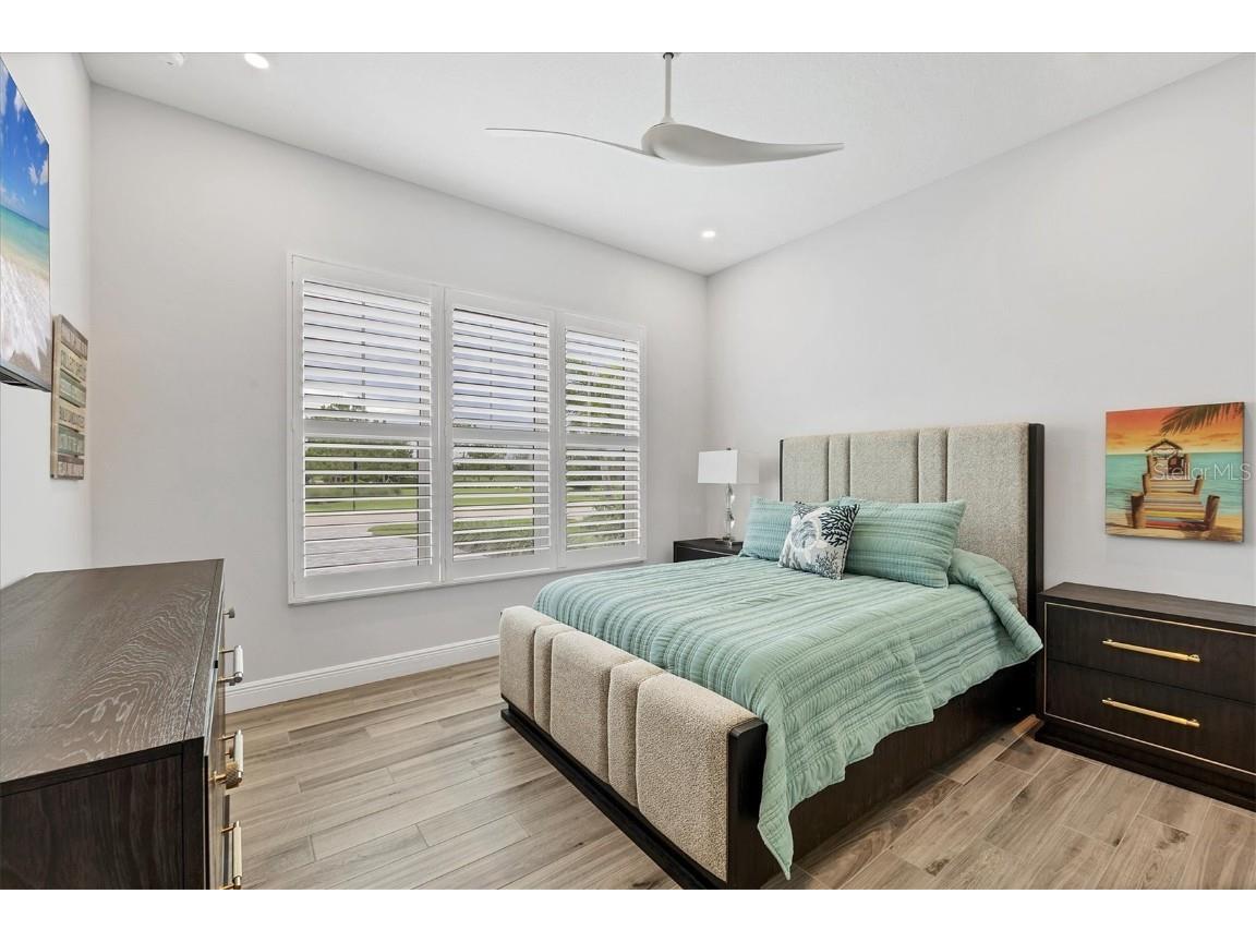 8245 Grande Shores Drive Sarasota FL 34240 N6139475 image23