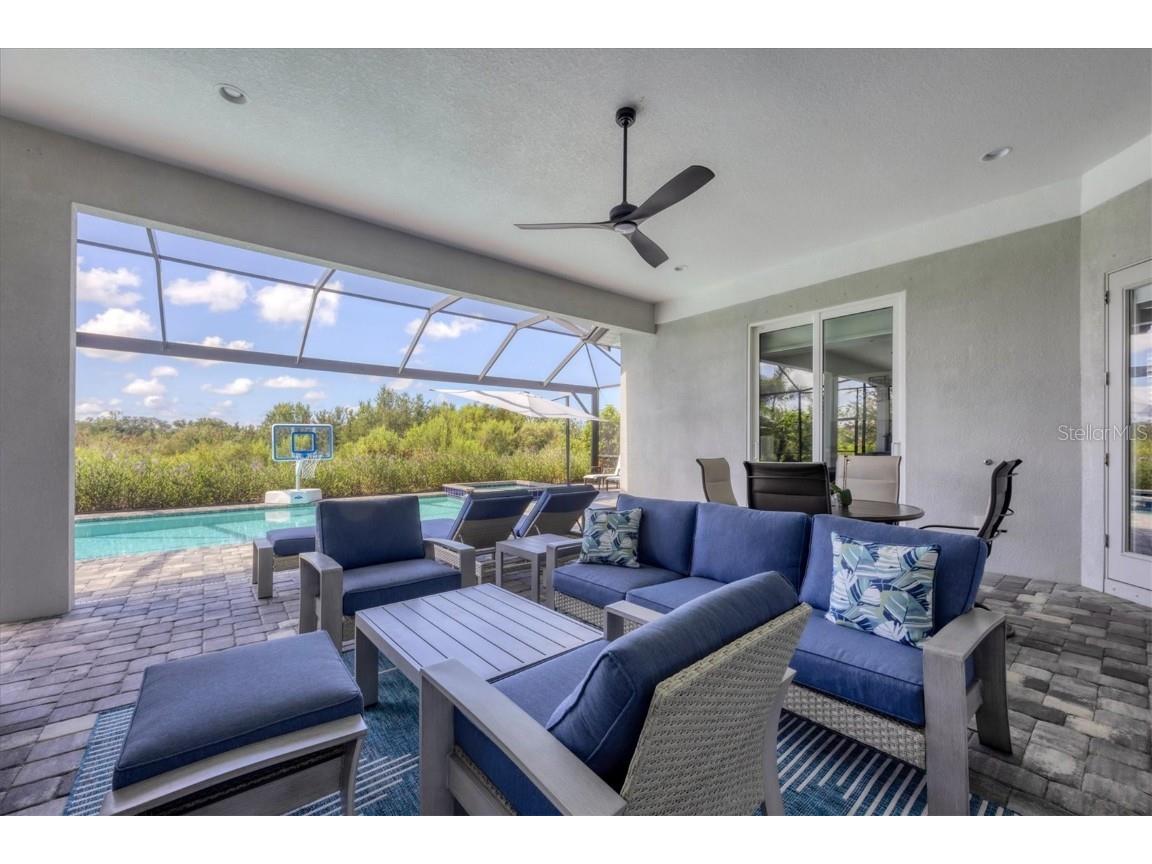 8245 Grande Shores Drive Sarasota FL 34240 N6139475 image38