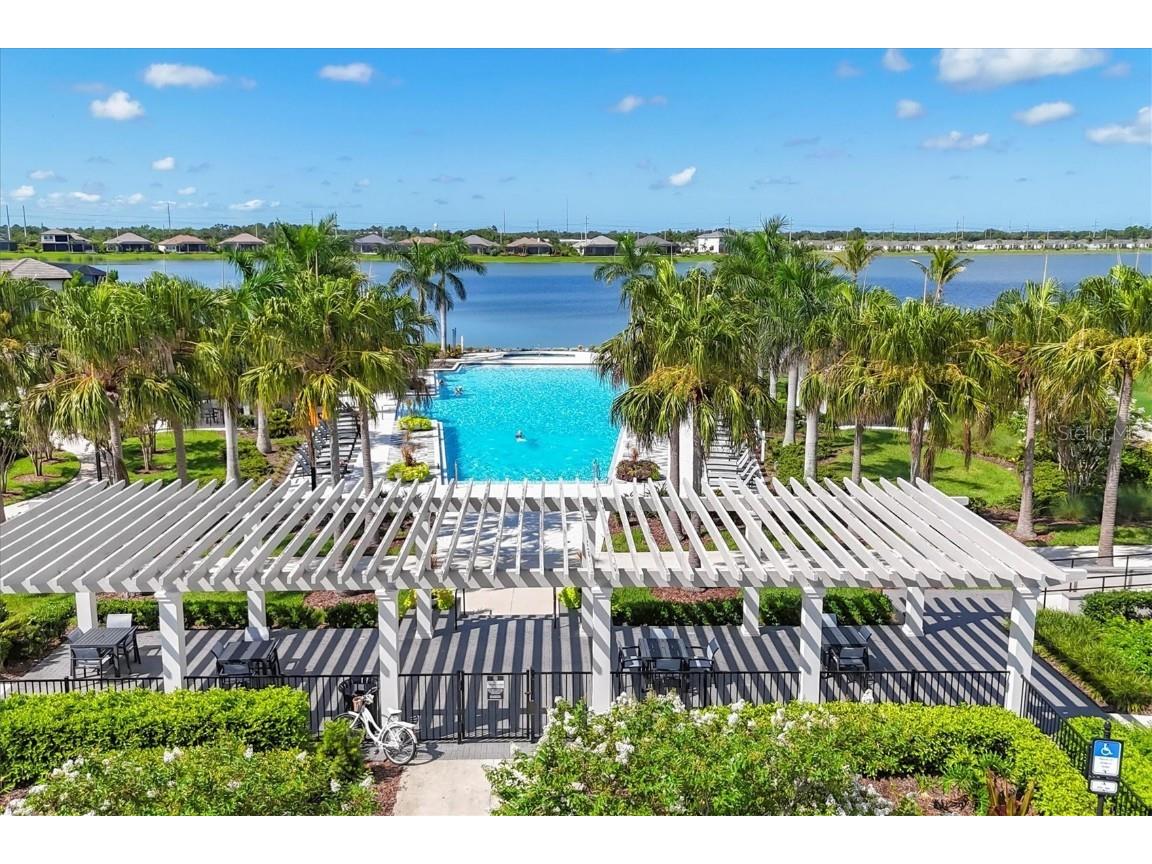 8245 Grande Shores Drive Sarasota FL 34240 N6139475 image68