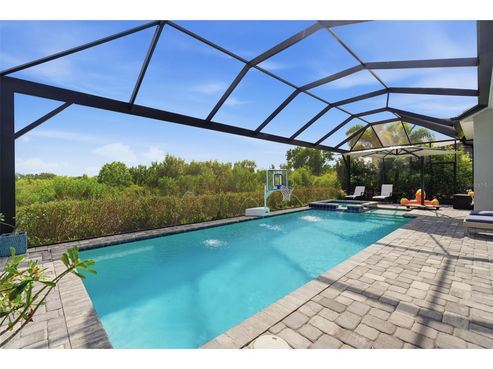 8245 Grande Shores Drive Sarasota FL 34240 TB8492764 image22