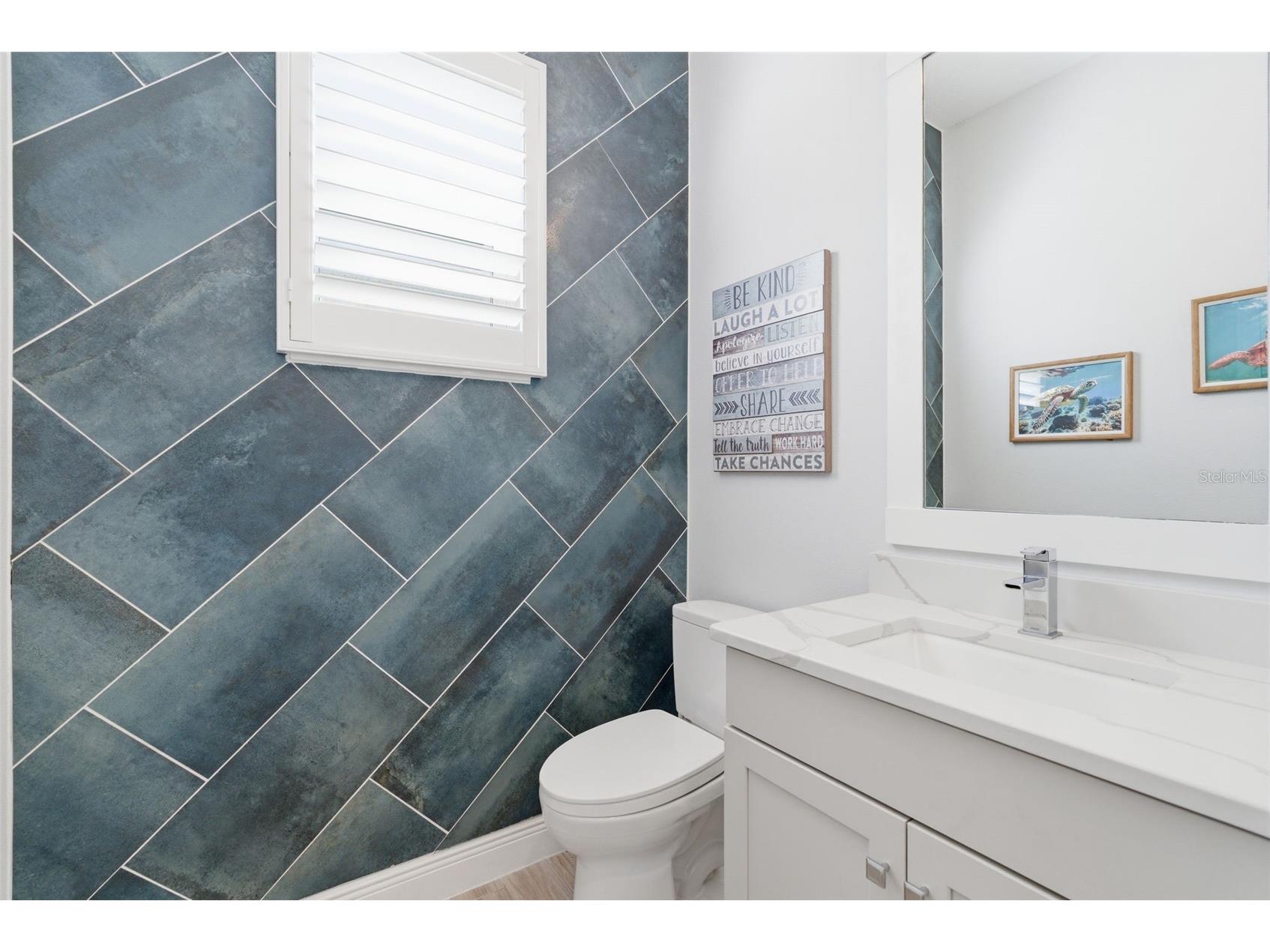 8245 Grande Shores Drive Sarasota FL 34240 TB8492764 image34