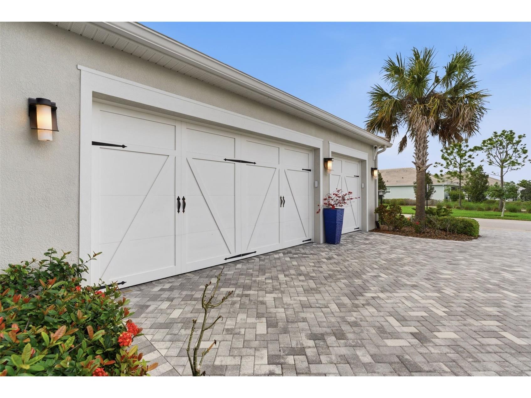 8245 Grande Shores Drive Sarasota FL 34240 TB8492764 image44