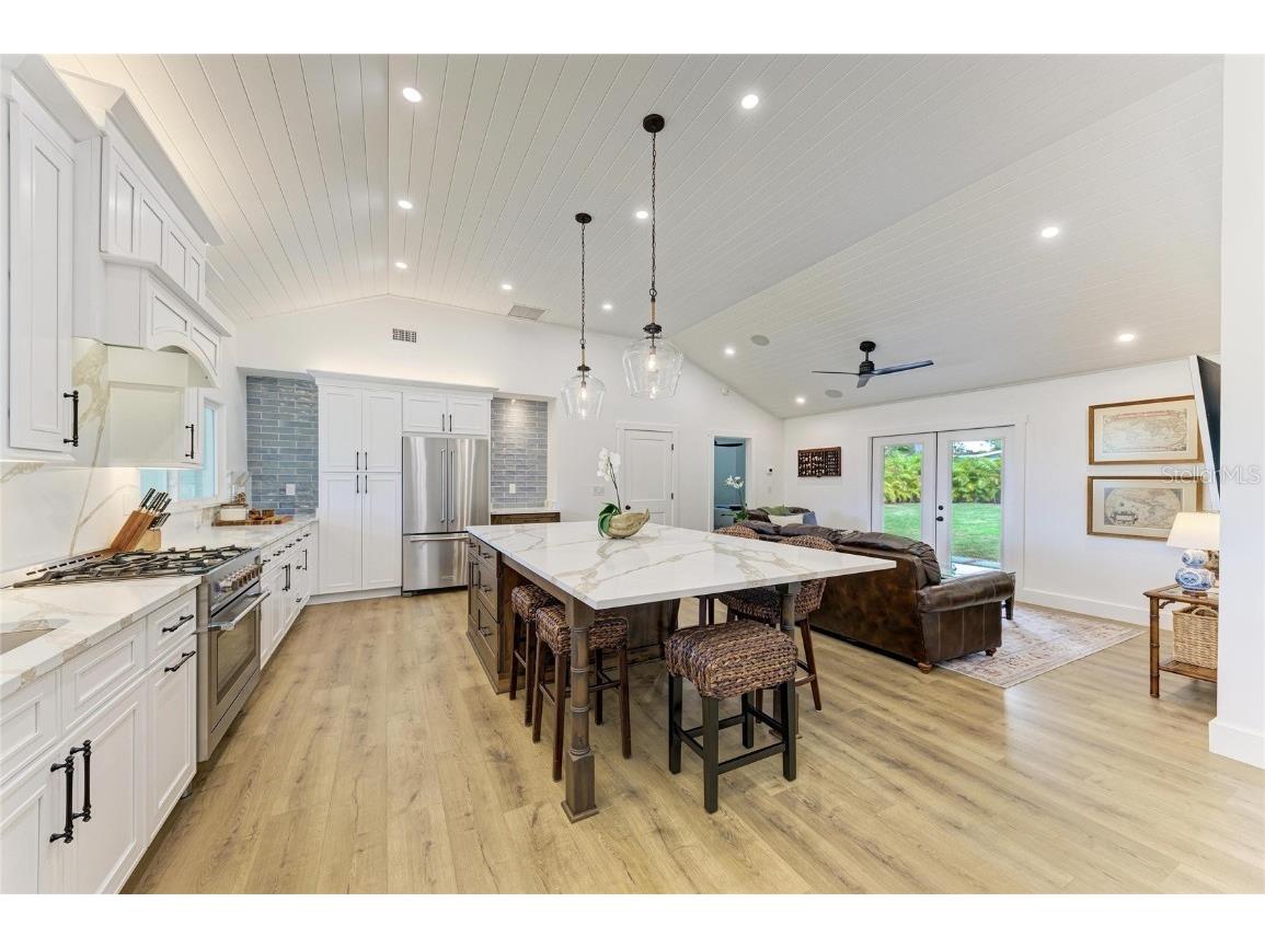 8245 Longbay Boulevard Sarasota FL 34243 A4670835 image13