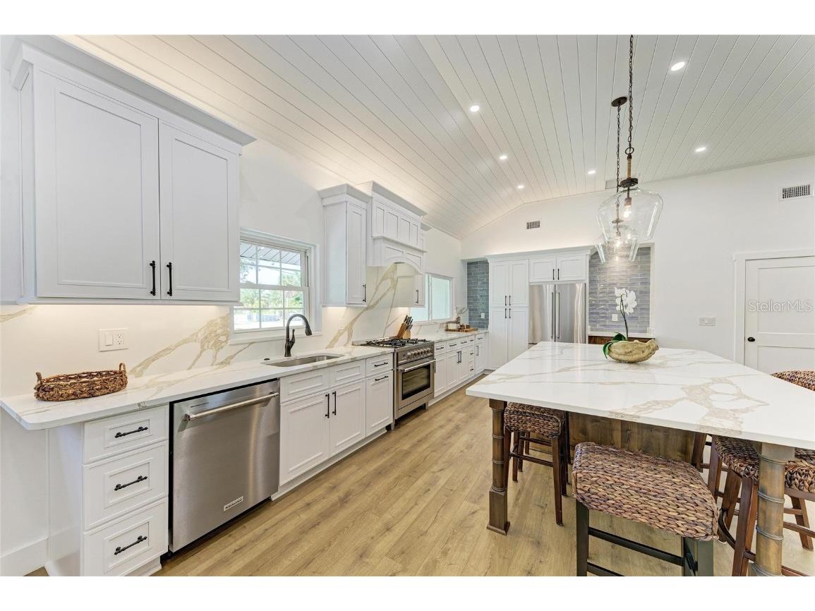 8245 Longbay Boulevard Sarasota FL 34243 A4670835 image21