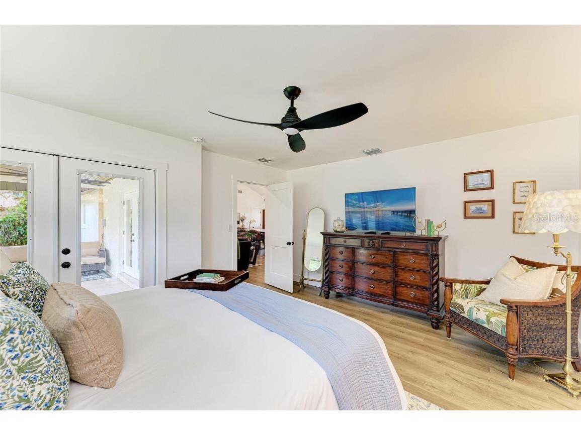 8245 Longbay Boulevard Sarasota FL 34243 A4670835 image29