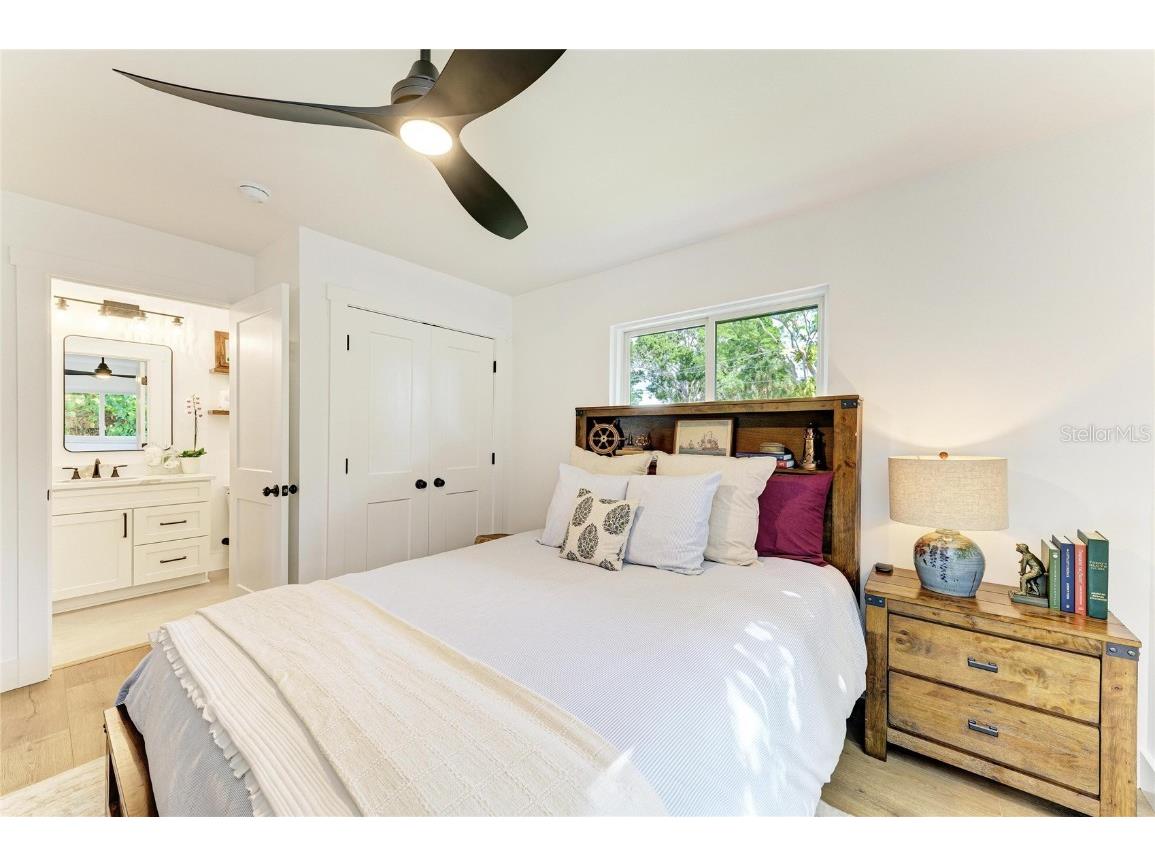 8245 Longbay Boulevard Sarasota FL 34243 A4670835 image31