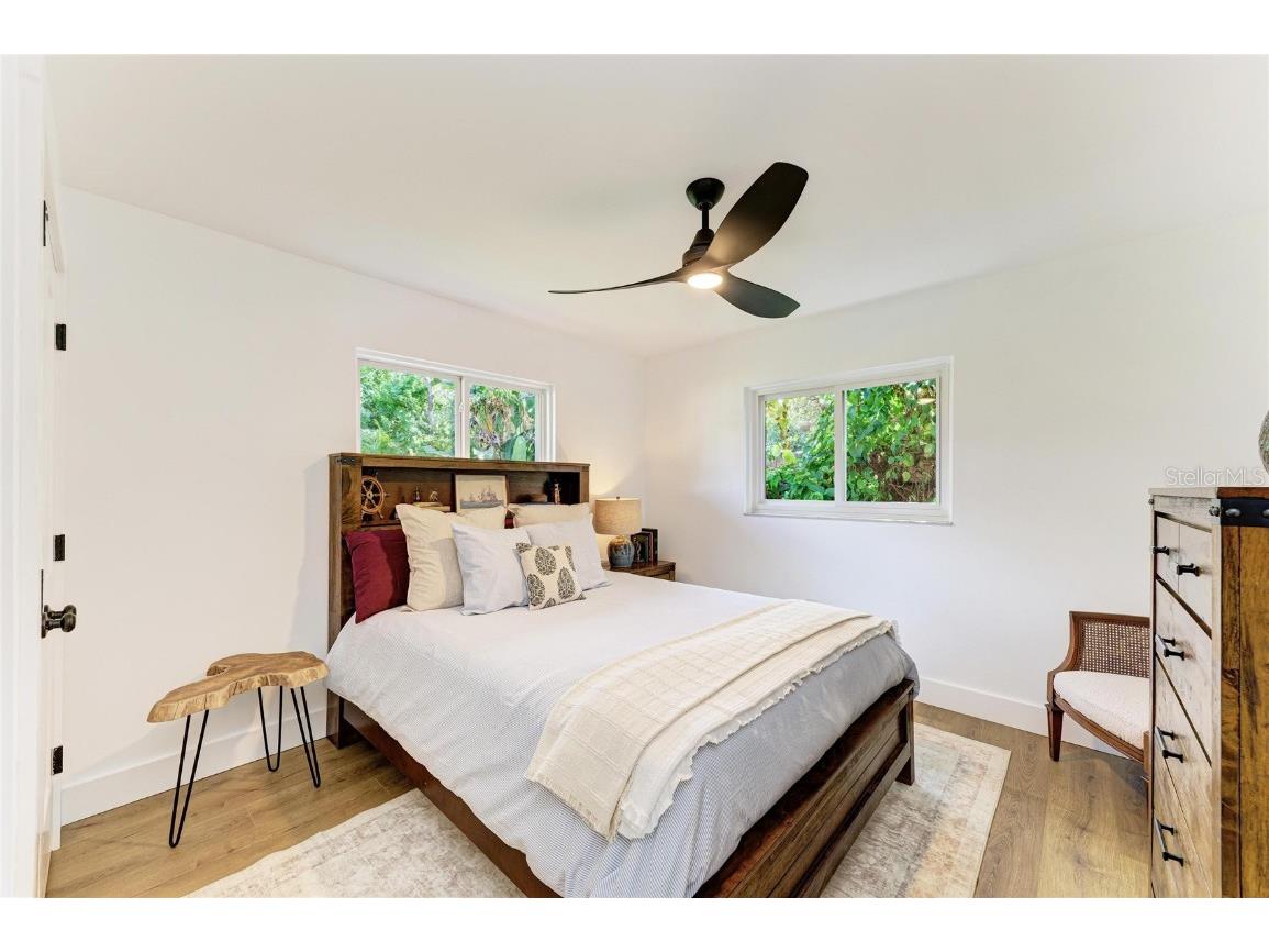 8245 Longbay Boulevard Sarasota FL 34243 A4670835 image32