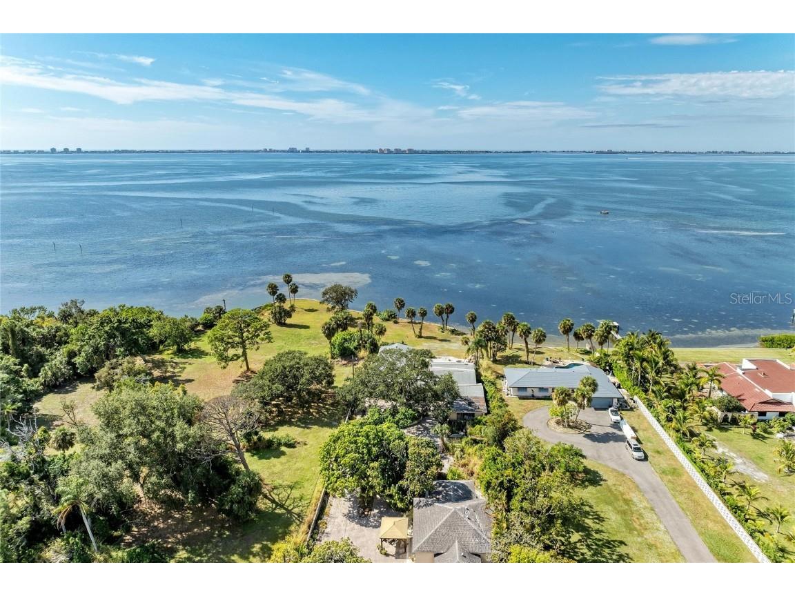 8245 Longbay Boulevard Sarasota FL 34243 A4670835 image39