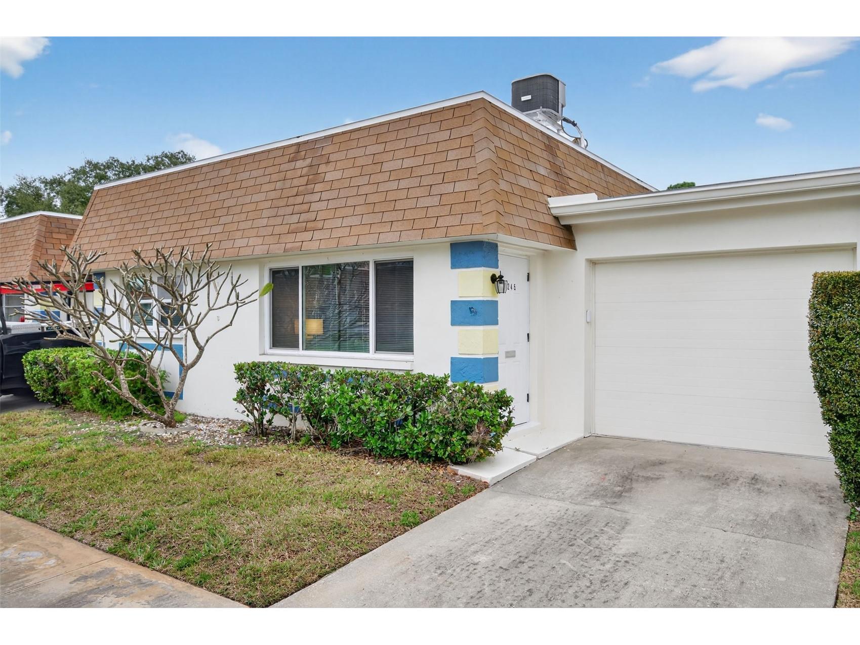 8245 Vendome Boulevard N Pinellas Park FL 33781 TB8465403 image1