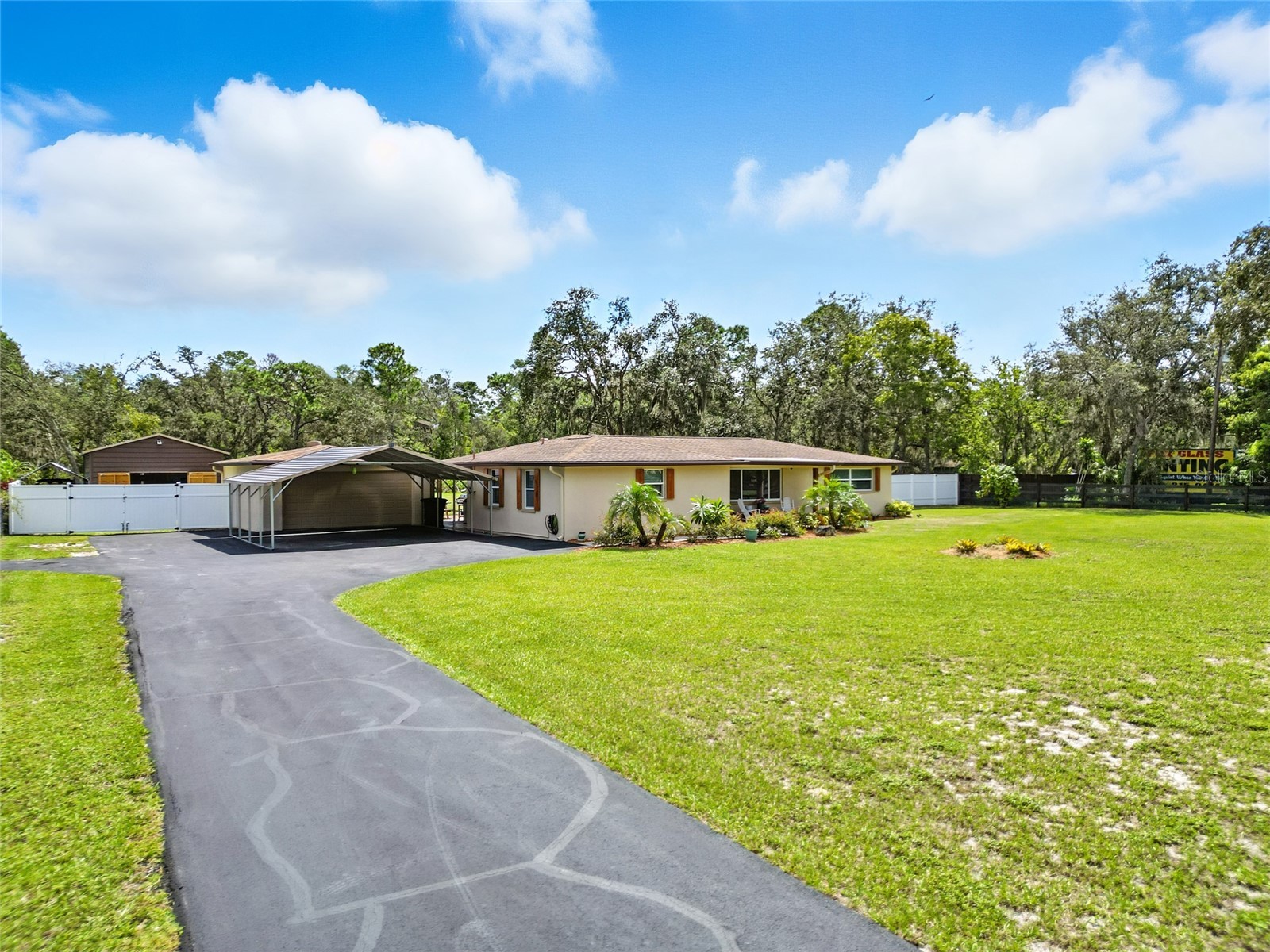 8248 Tanglewood Drive New Port Richey FL 34654 TB8425377 image2