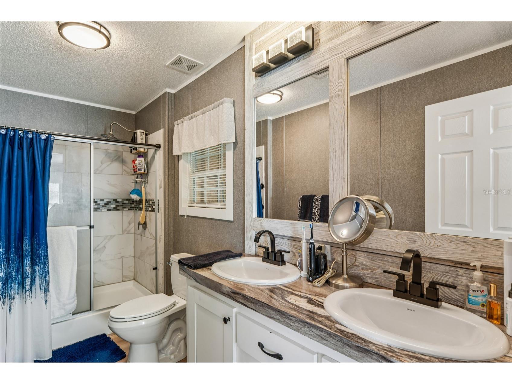 8248 Weatherford Avenue Brooksville FL 34613 TB8470034 image36