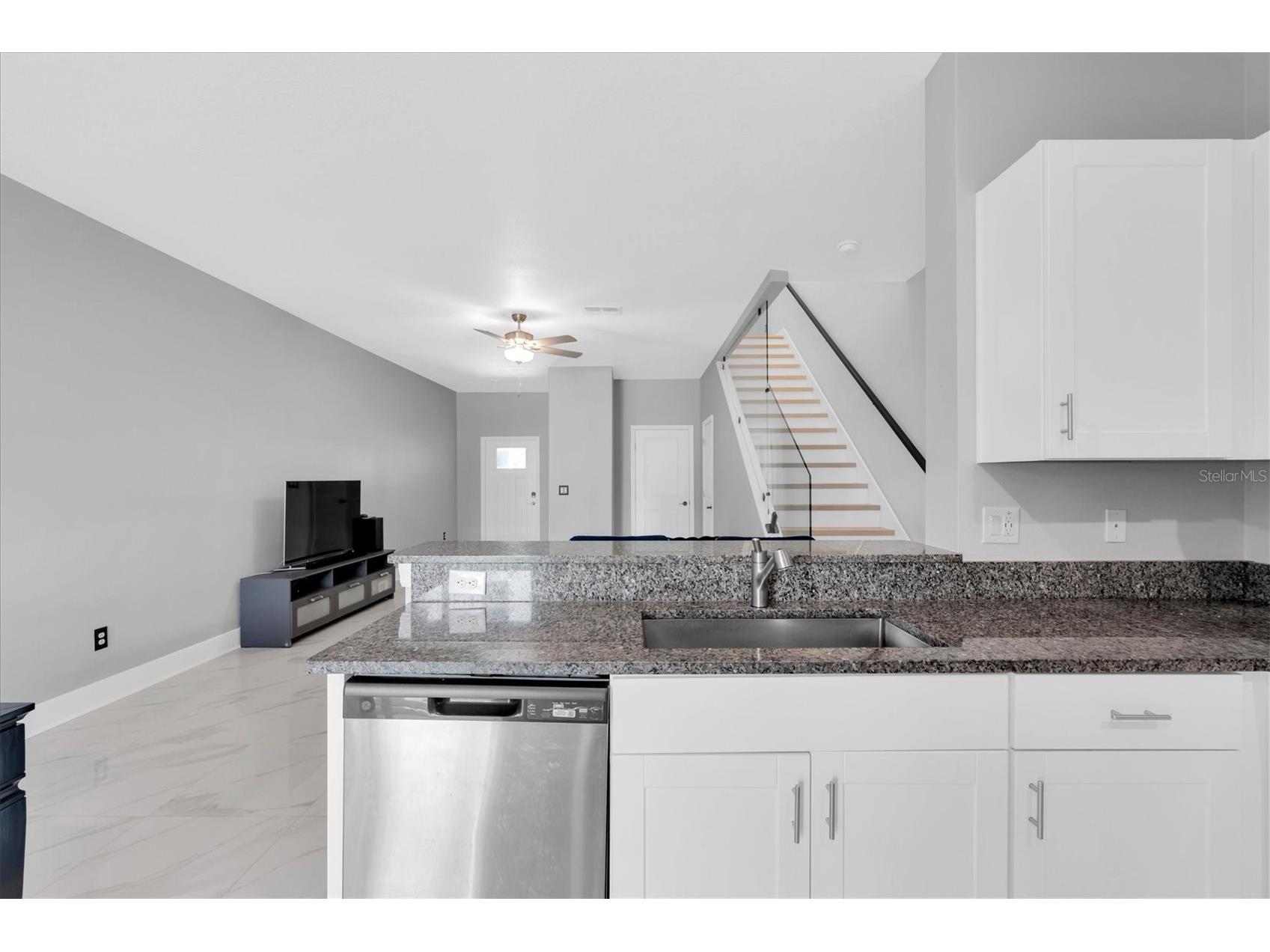 8249 Crescent Oaks Drive New Port Richey FL 34655 W7883804 image11