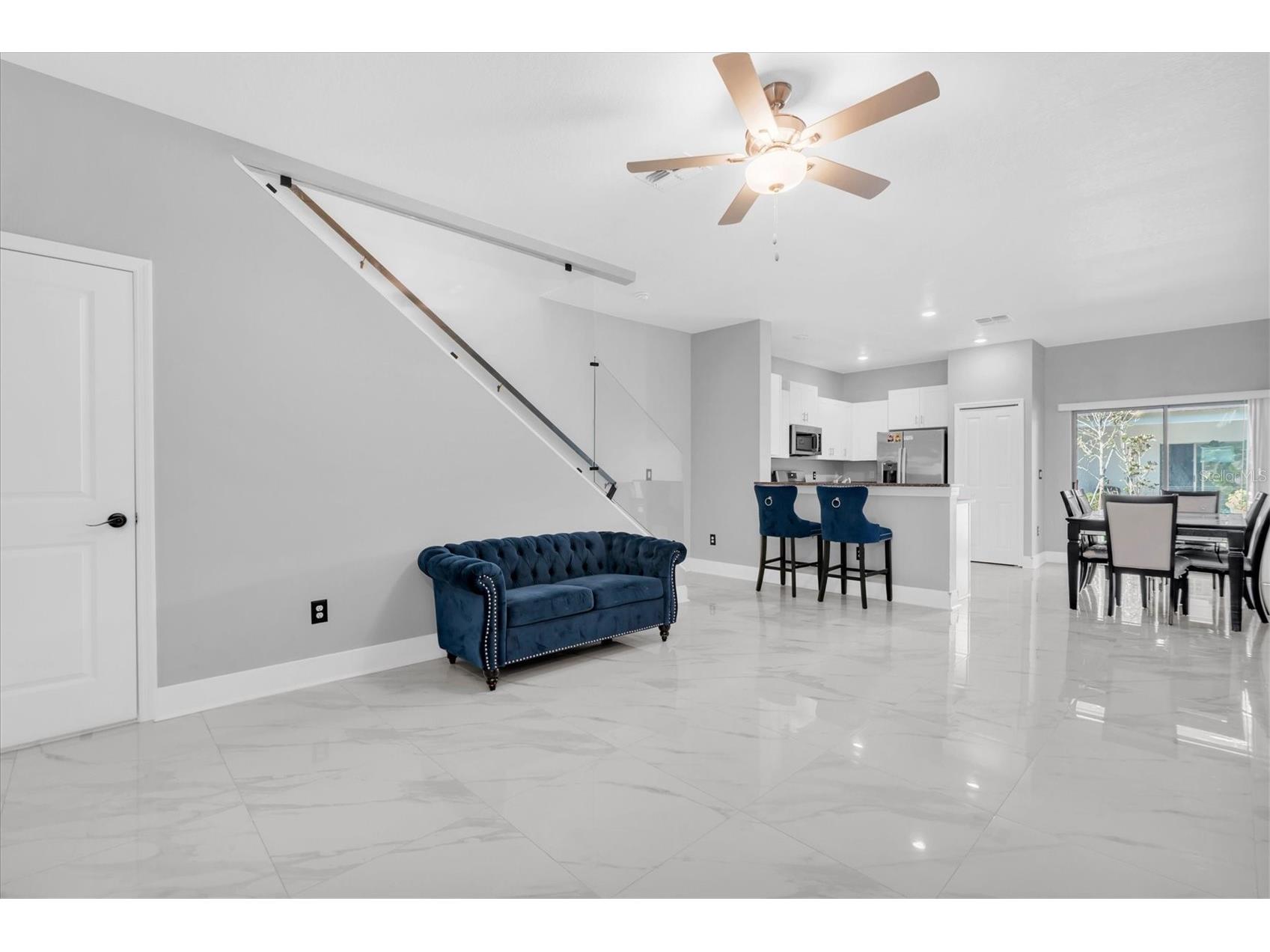 8249 Crescent Oaks Drive New Port Richey FL 34655 W7883804 image4