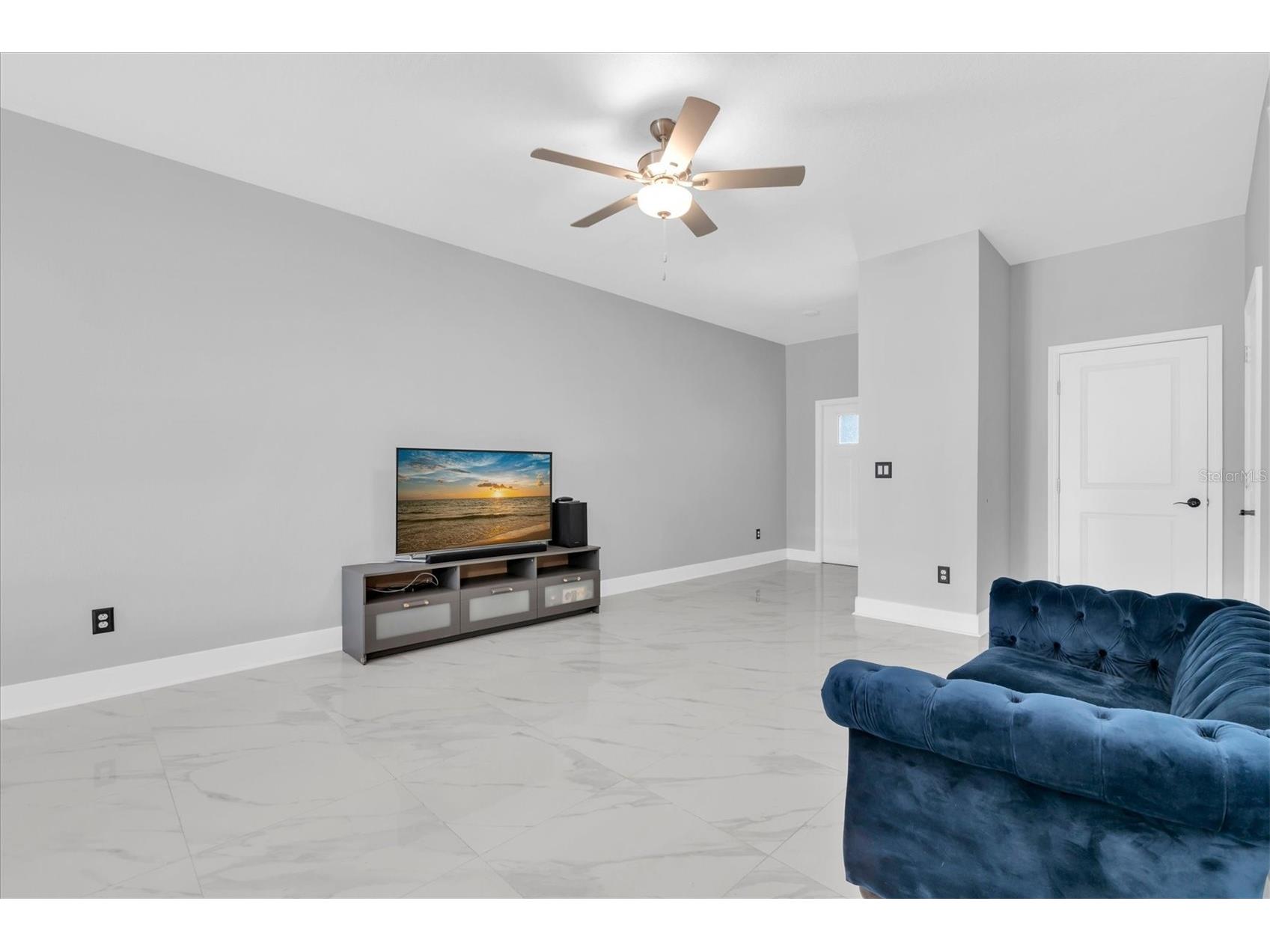 8249 Crescent Oaks Drive New Port Richey FL 34655 W7883804 image6