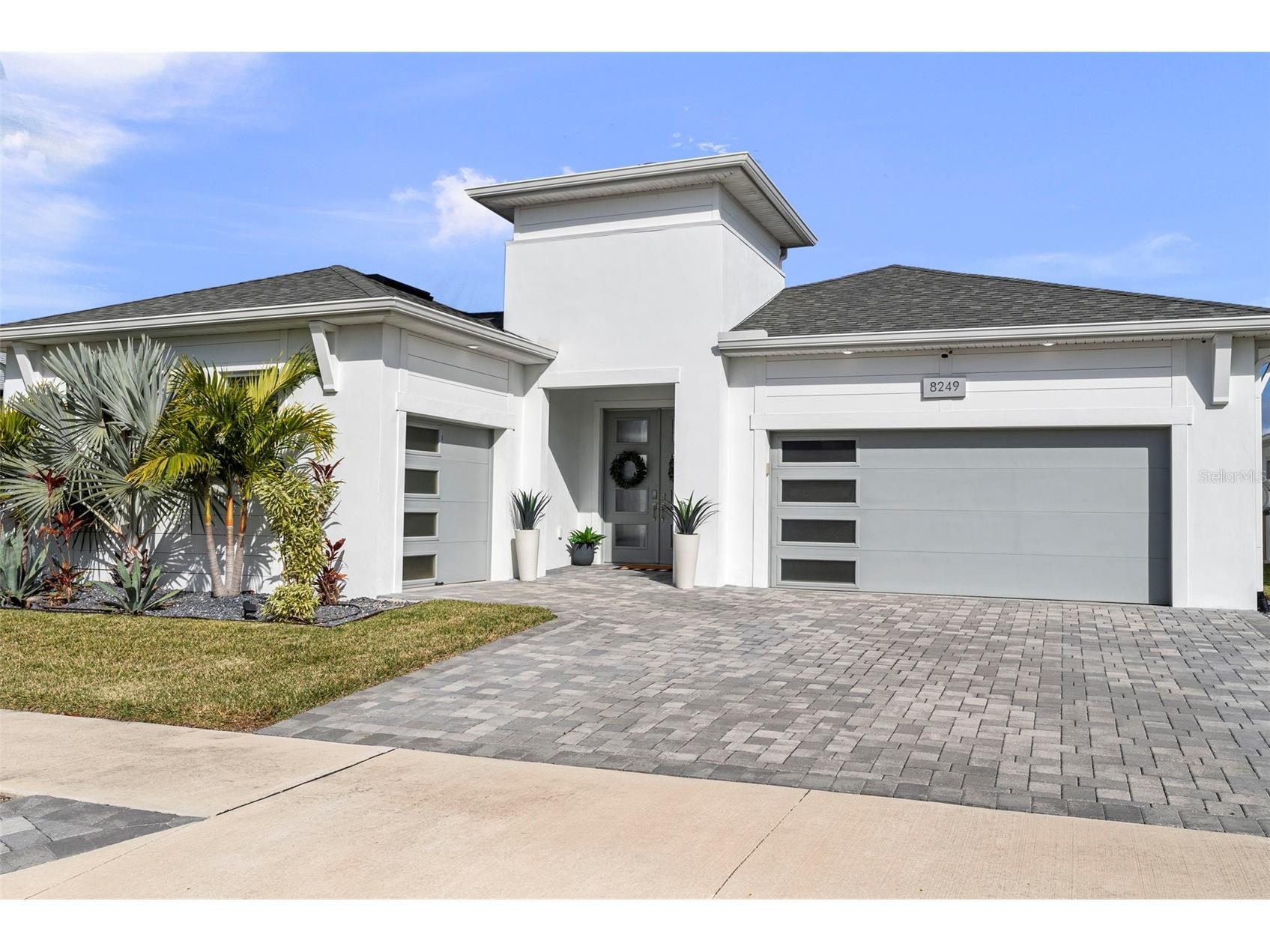 8249 Ivy Stark Boulevard Wesley Chapel FL 33545 TB8470327 image1