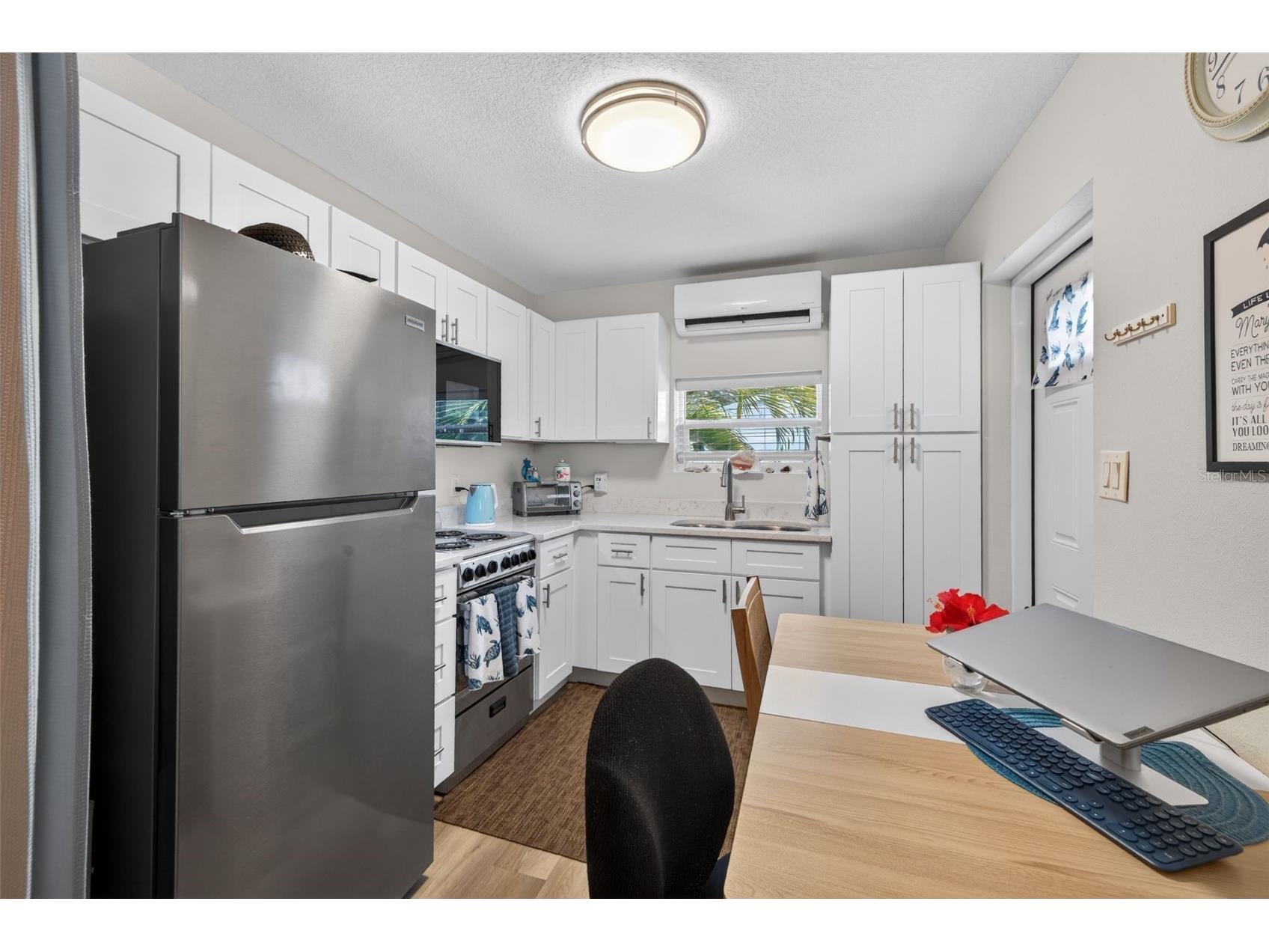 825 46th Street N #B Saint Petersburg FL 33713 O6415272 image8