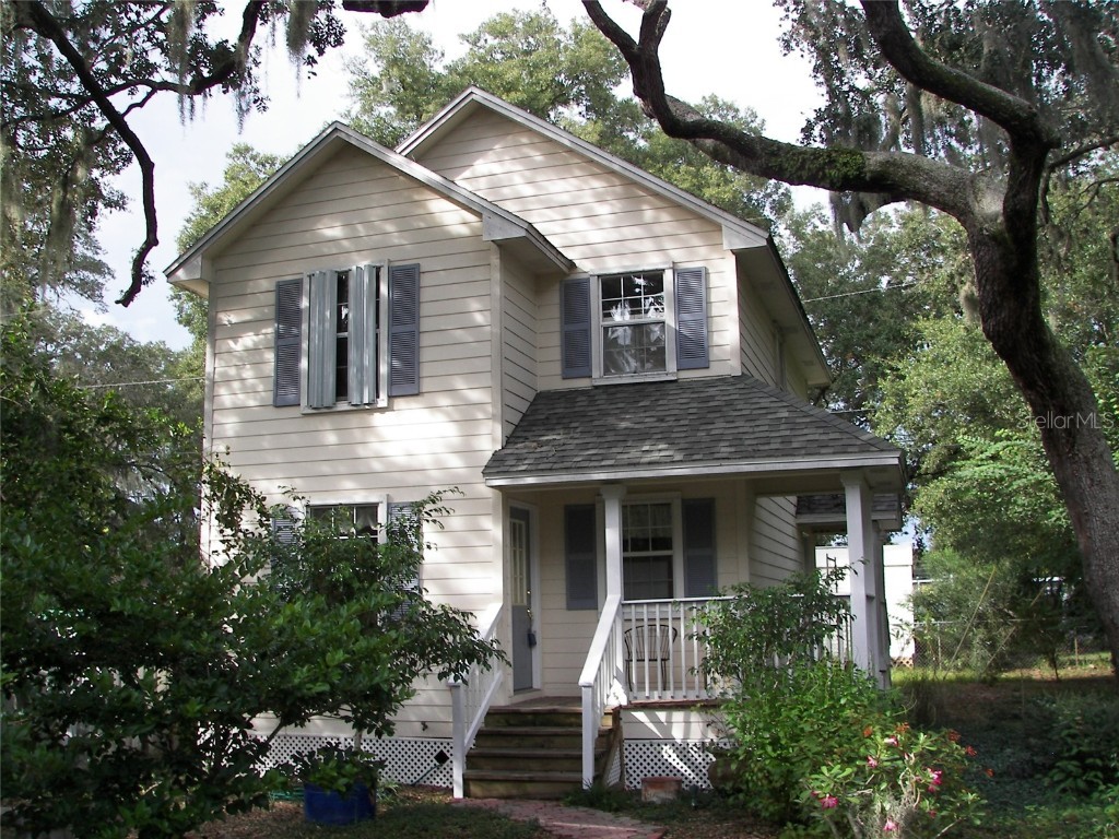 825 4th Street S Safety Harbor FL 34695 U8215116 image1