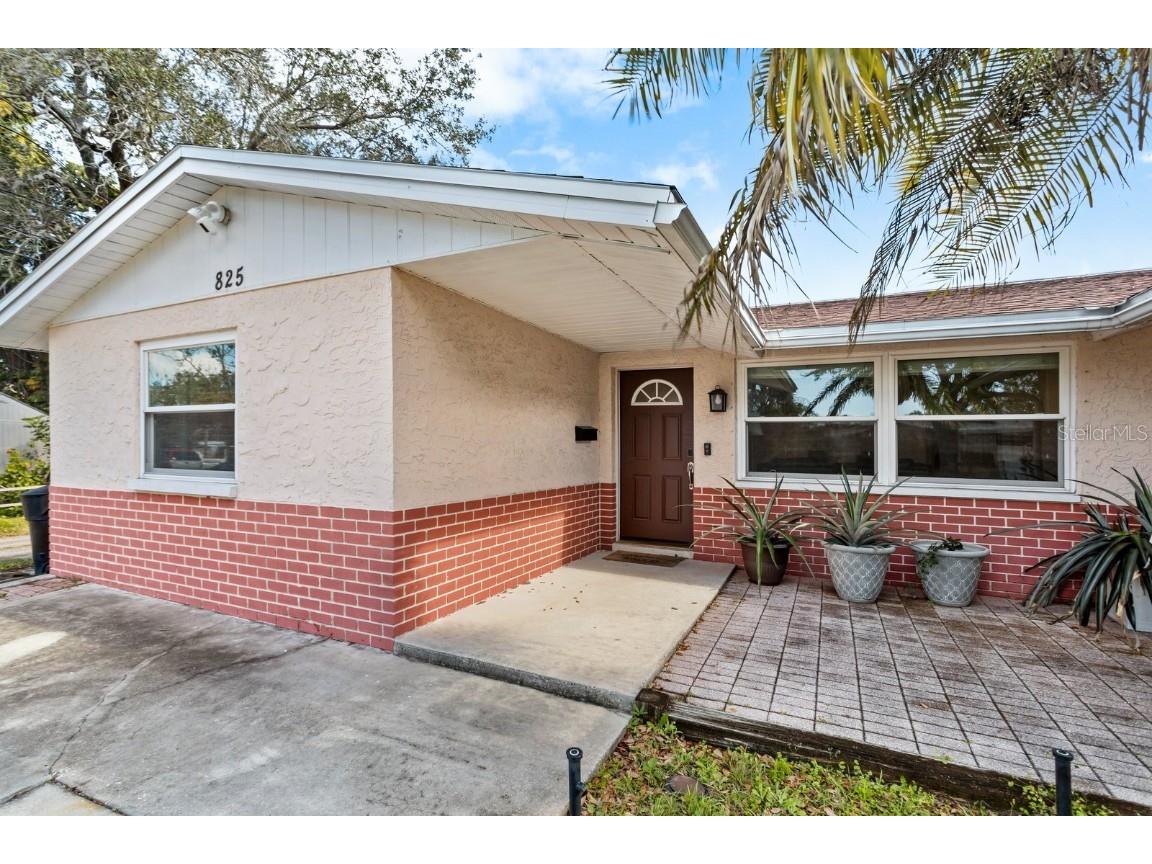 825 53rd Street N Saint Petersburg FL 33710 U8187531 image1
