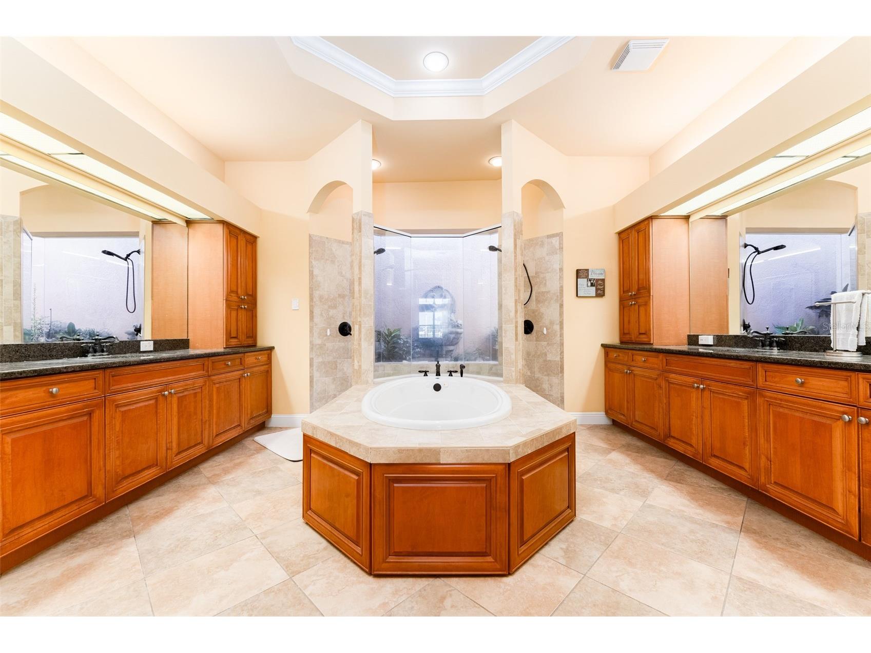 825 Birdie Way Apollo Beach FL 33572 TB8429673 image31