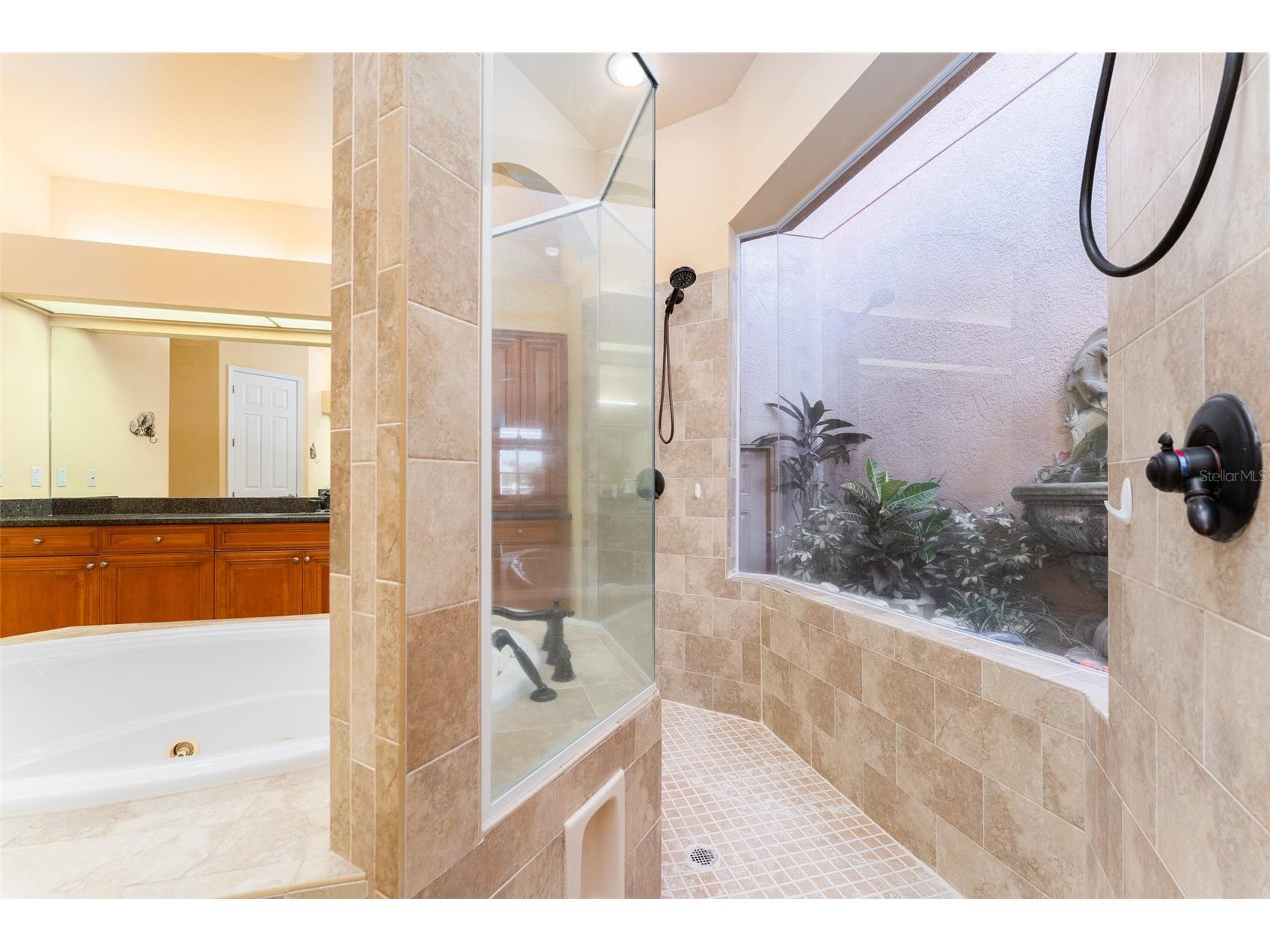 825 Birdie Way Apollo Beach FL 33572 TB8429673 image33