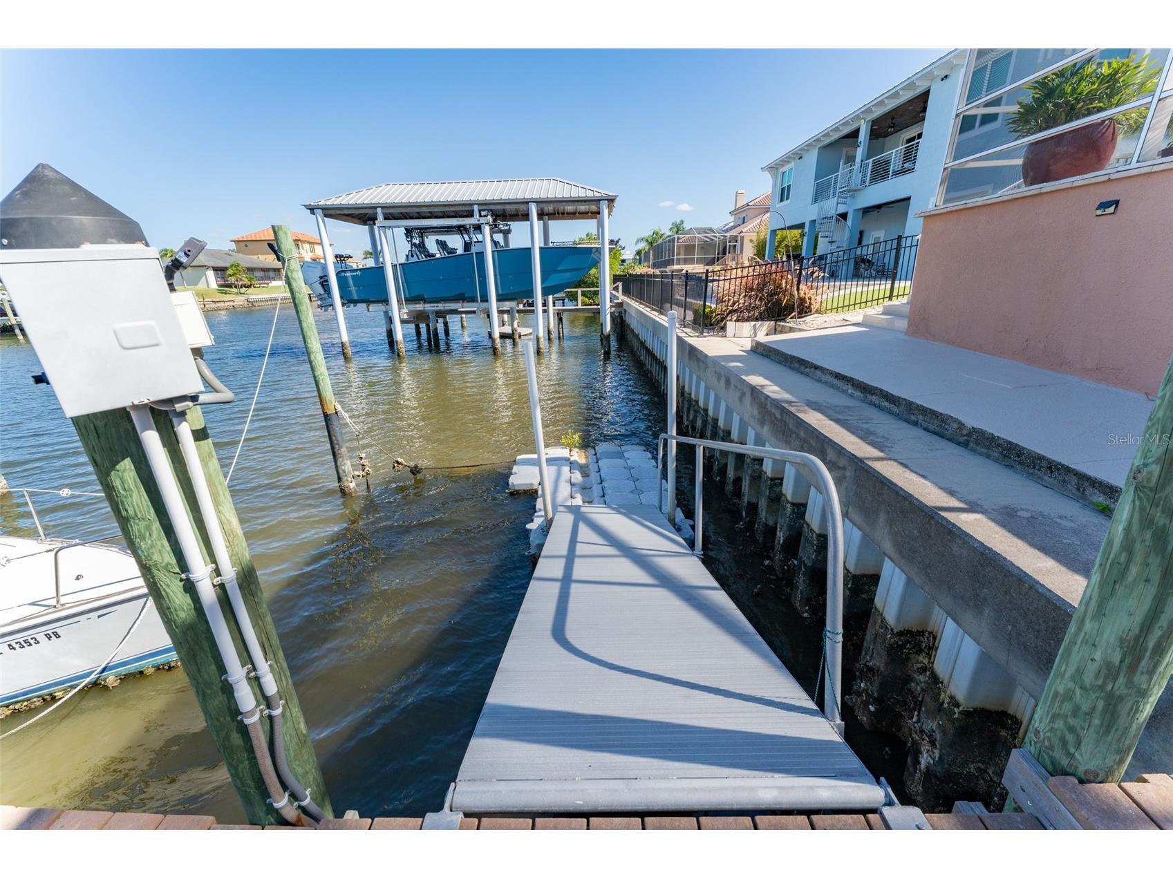 825 Birdie Way Apollo Beach FL 33572 TB8429673 image62