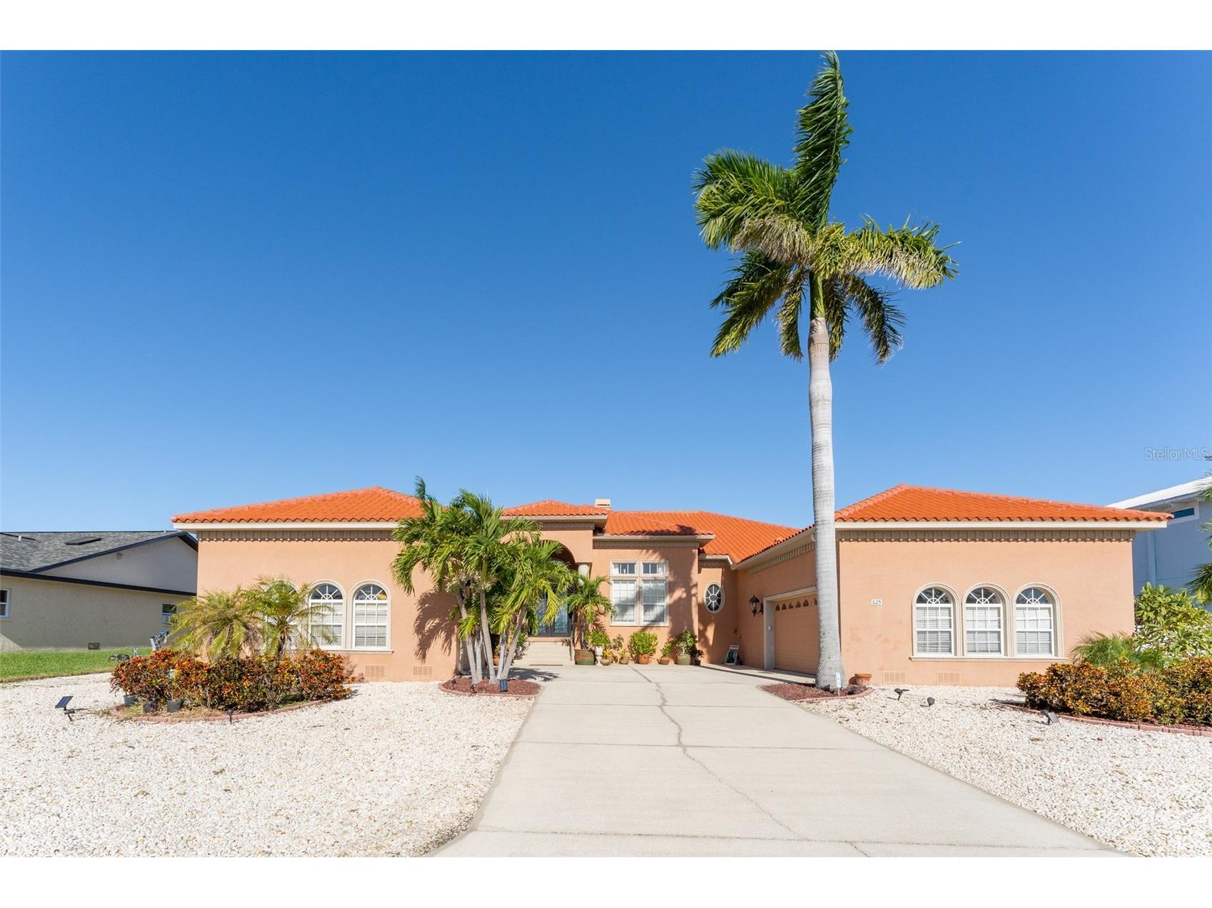 825 Birdie Way Apollo Beach FL 33572 TB8429673 image8