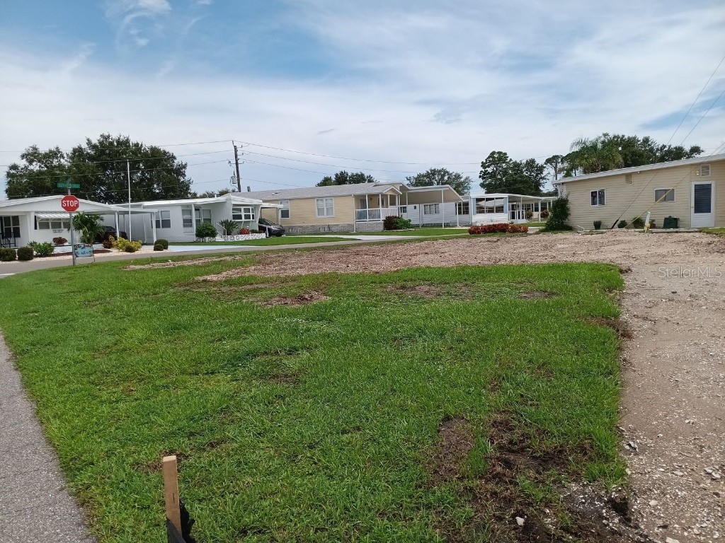 825 Carefree Venice FL 34285 N6137421 image1