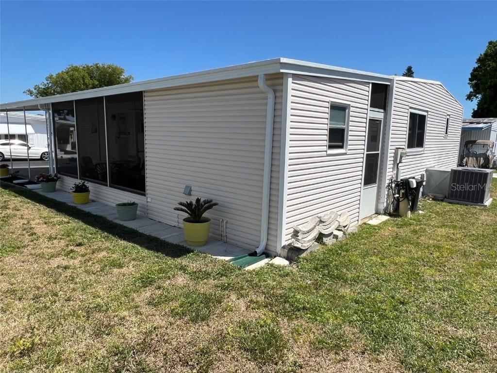 825 Coconut Palm Street Largo FL 33778 TB8374519 image6