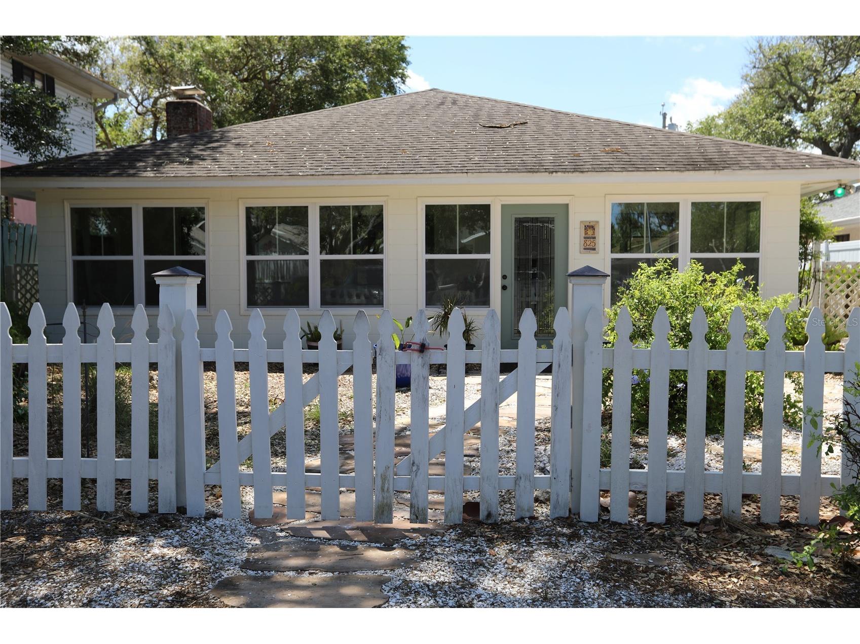 825 E 23rd Avenue New Smyrna Beach FL 32169 NS1088146 image2