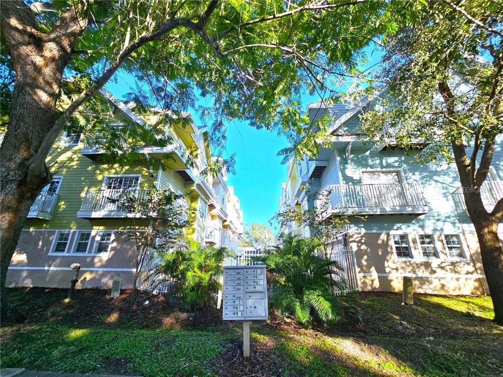 825 Grove Street N Saint Petersburg FL 33701 U8219433 image1