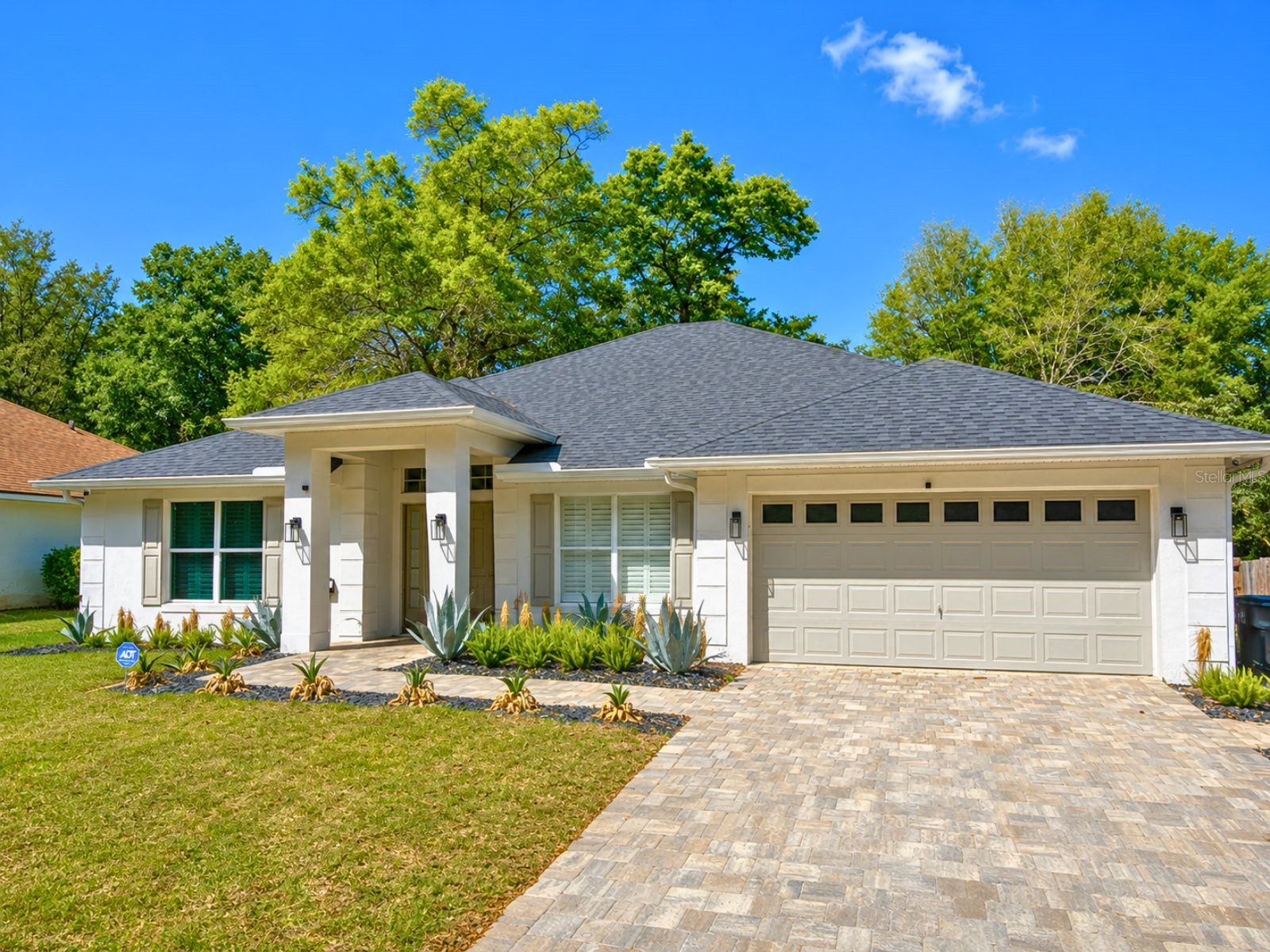 825 Haven Oak Court Apopka FL 32703 V4949934 image1