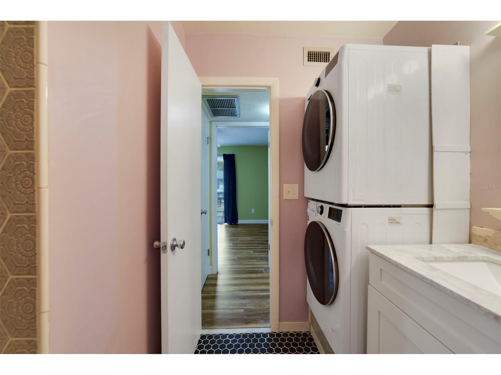 825 N Primrose Drive #204 Orlando FL 32803 O6367436 image9