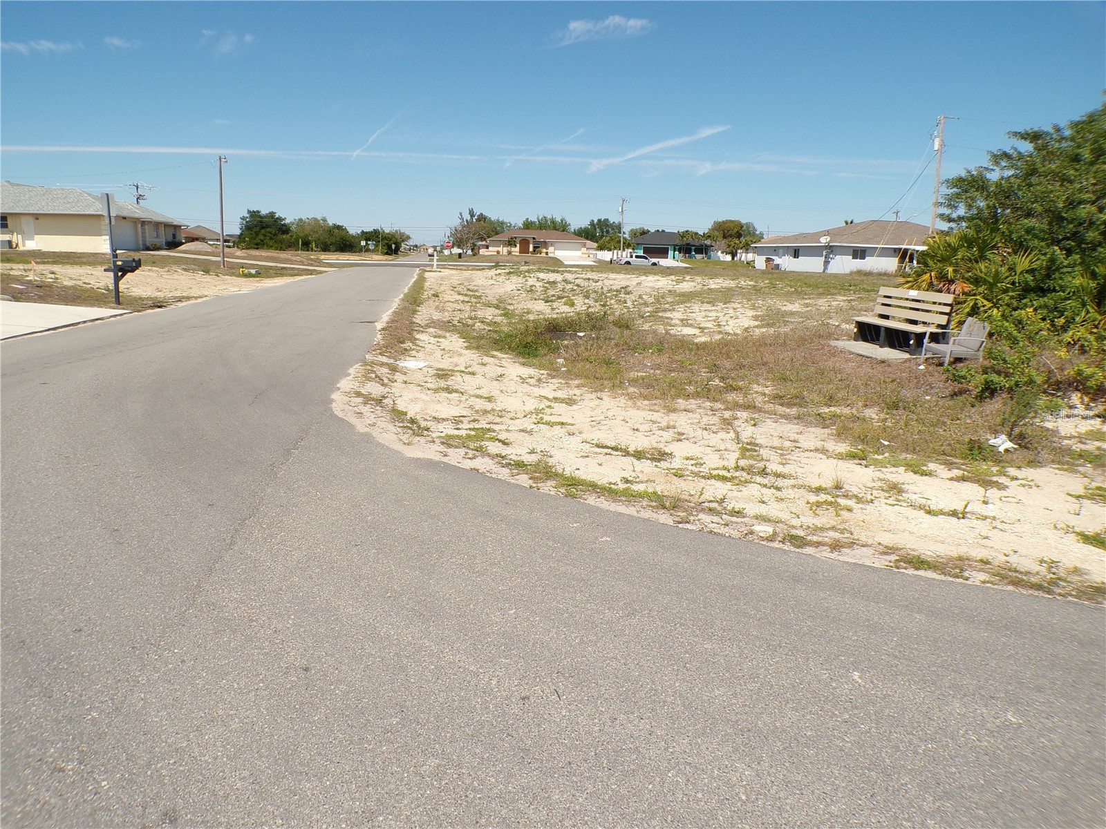 825 NE 15th Lane Cape Coral FL 33909 C7526629 image10