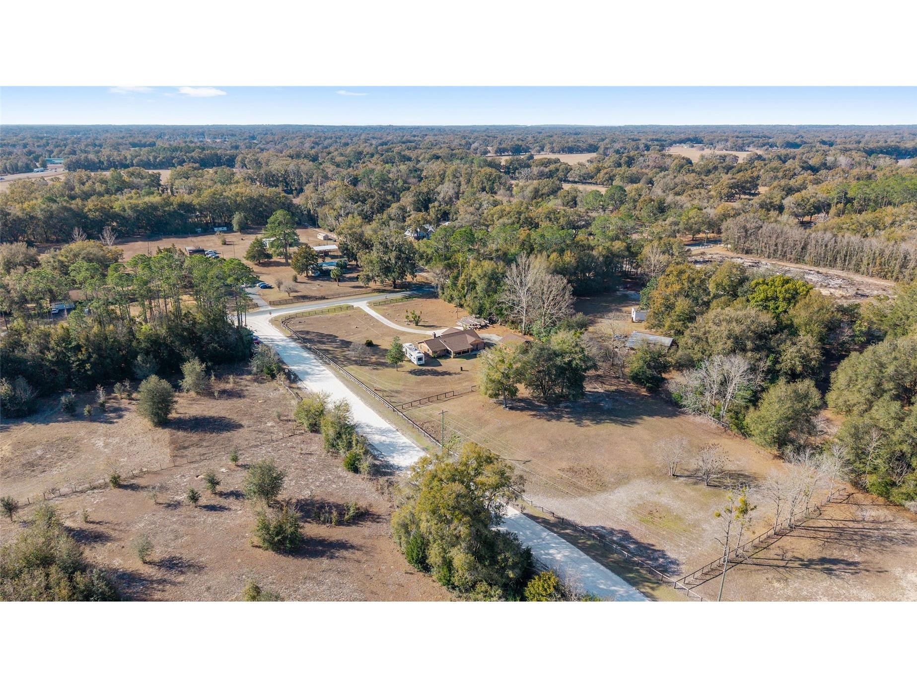 825 NE 165th Street Citra FL 32113 OM718916 image61