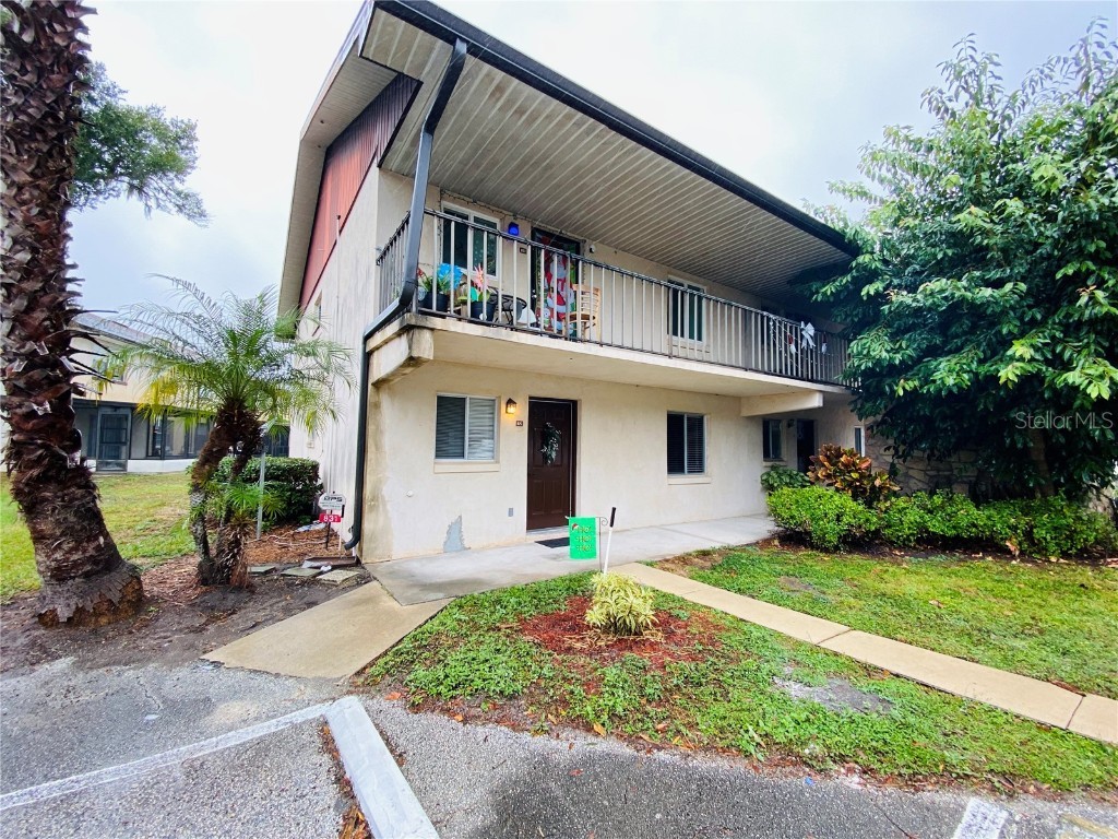 825 Orchid Springs Drive Winter Haven FL 33884 O6127761 image1