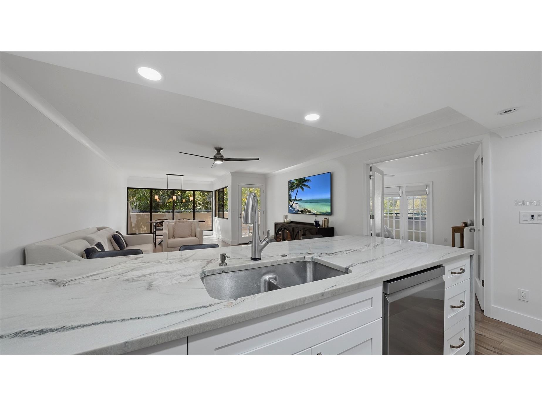 825 S Osprey Avenue #101 Sarasota FL 34236 - HUDSON BAYOU A4685410 image12