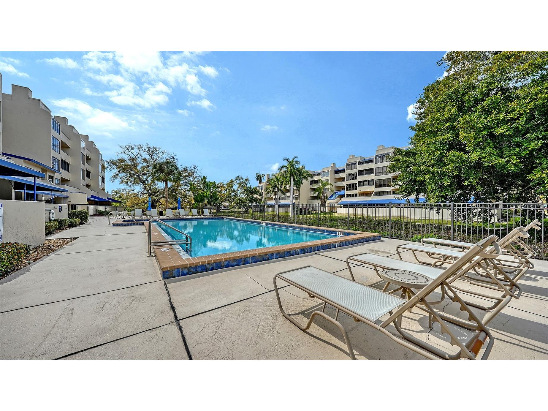 825 S Osprey Avenue #101 Sarasota FL 34236 - HUDSON BAYOU A4685410 image31