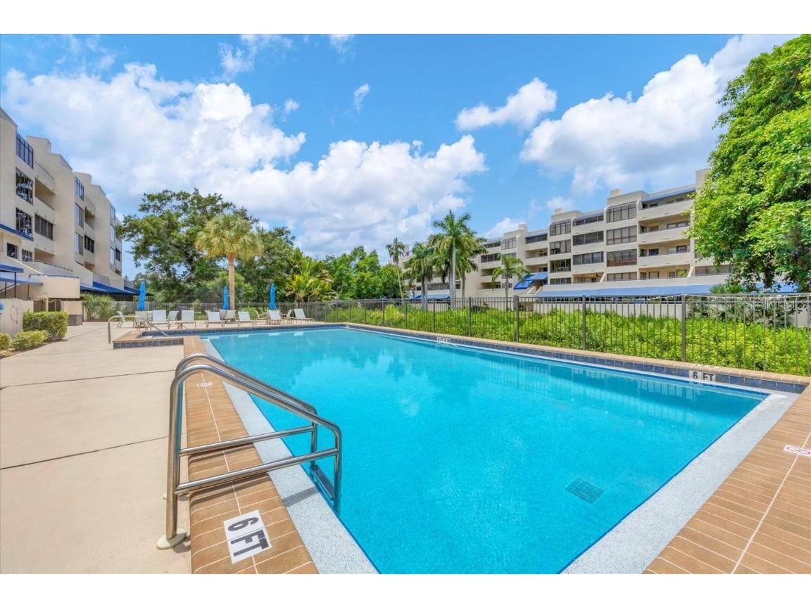 825 S Osprey Avenue #104 Sarasota FL 34236 A4671589 image26