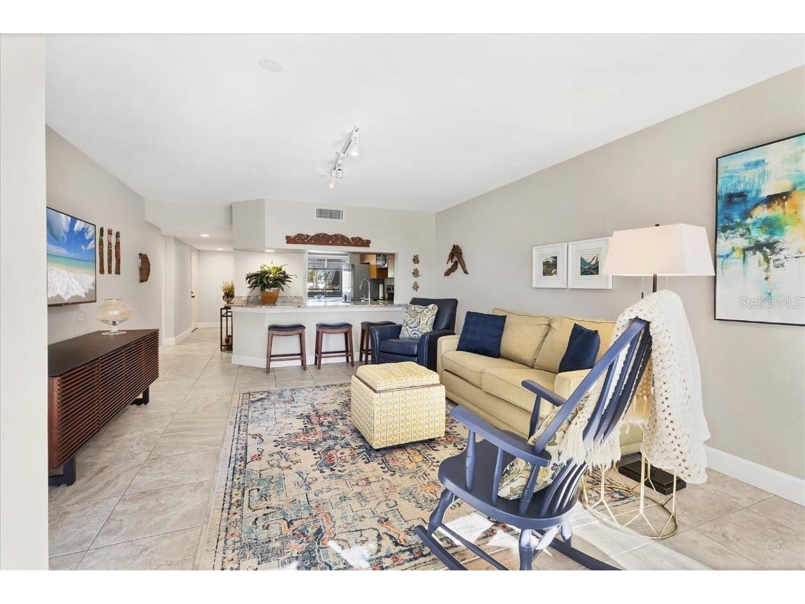 825 S Osprey Avenue #104 Sarasota FL 34236 A4671589 image8