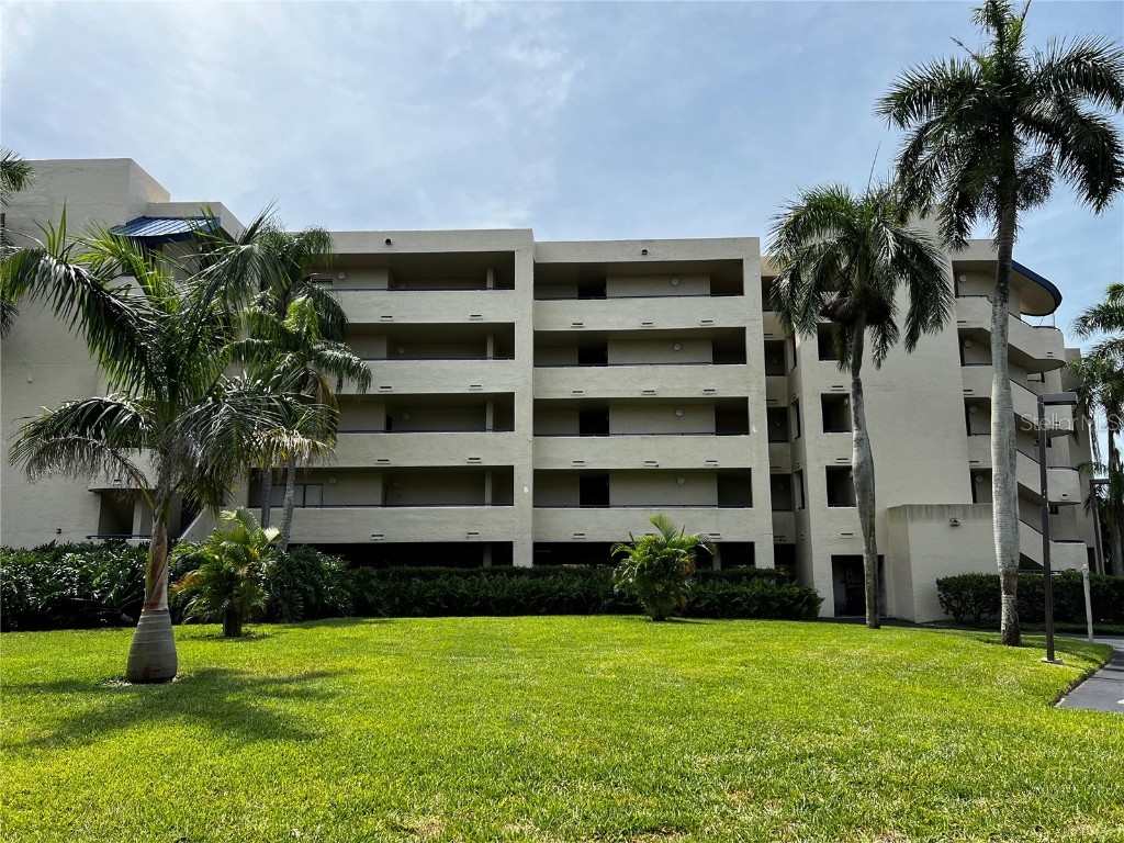 825 S Osprey Avenue #203 Sarasota FL 34236 - HUDSON BAYOU A4569872 image1