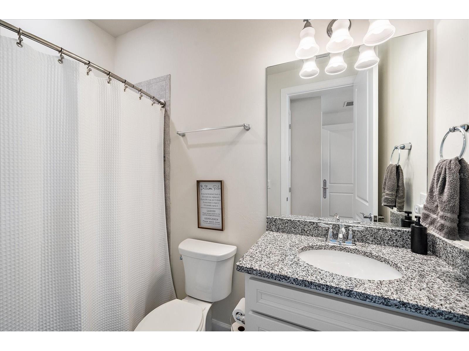 825 Seascape Place Sarasota FL 34240 A4681774 image13