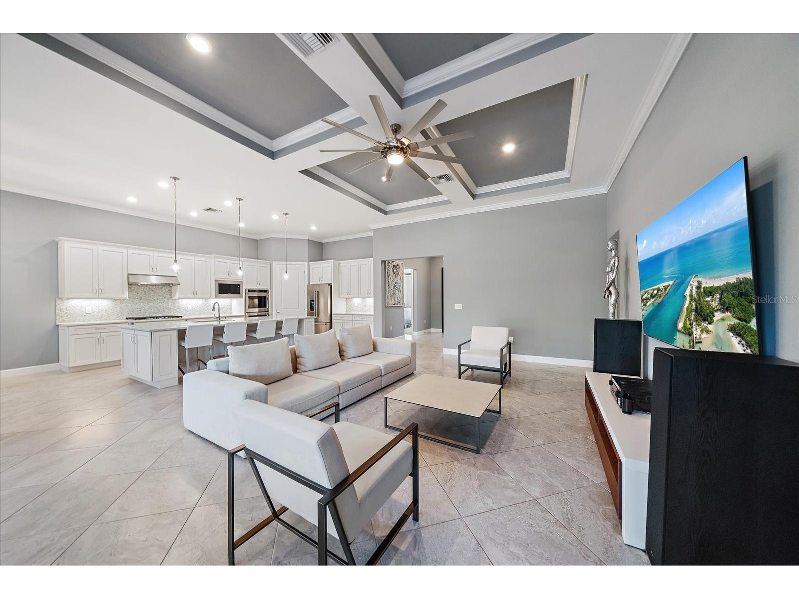 825 Seascape Place Sarasota FL 34240 A4681774 image16