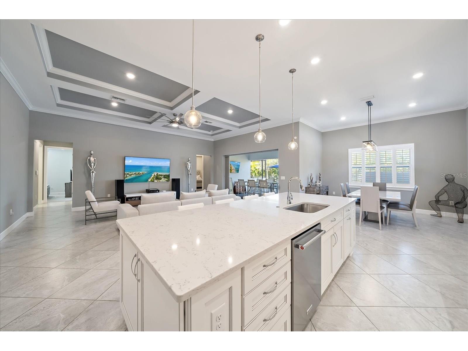 825 Seascape Place Sarasota FL 34240 A4681774 image23