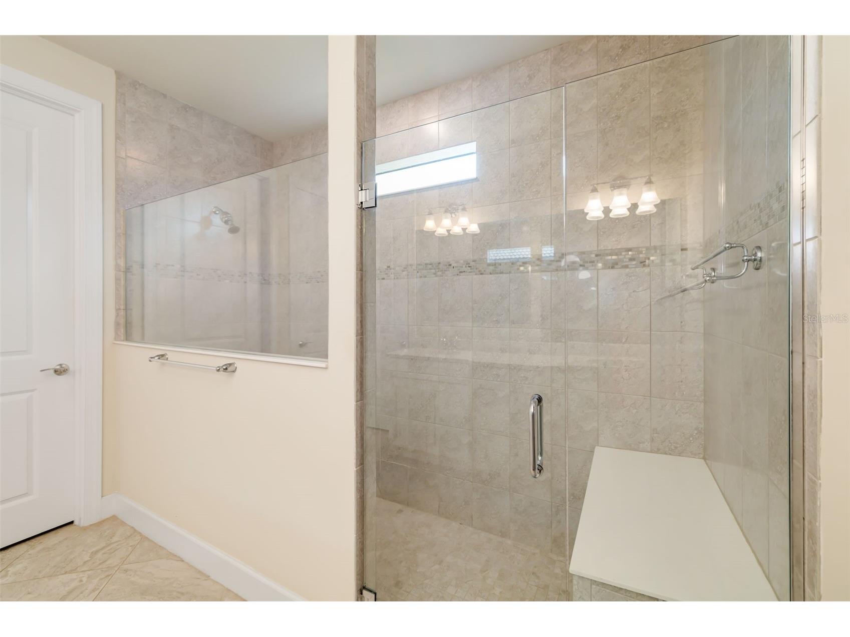 825 Seascape Place Sarasota FL 34240 A4693930 image55