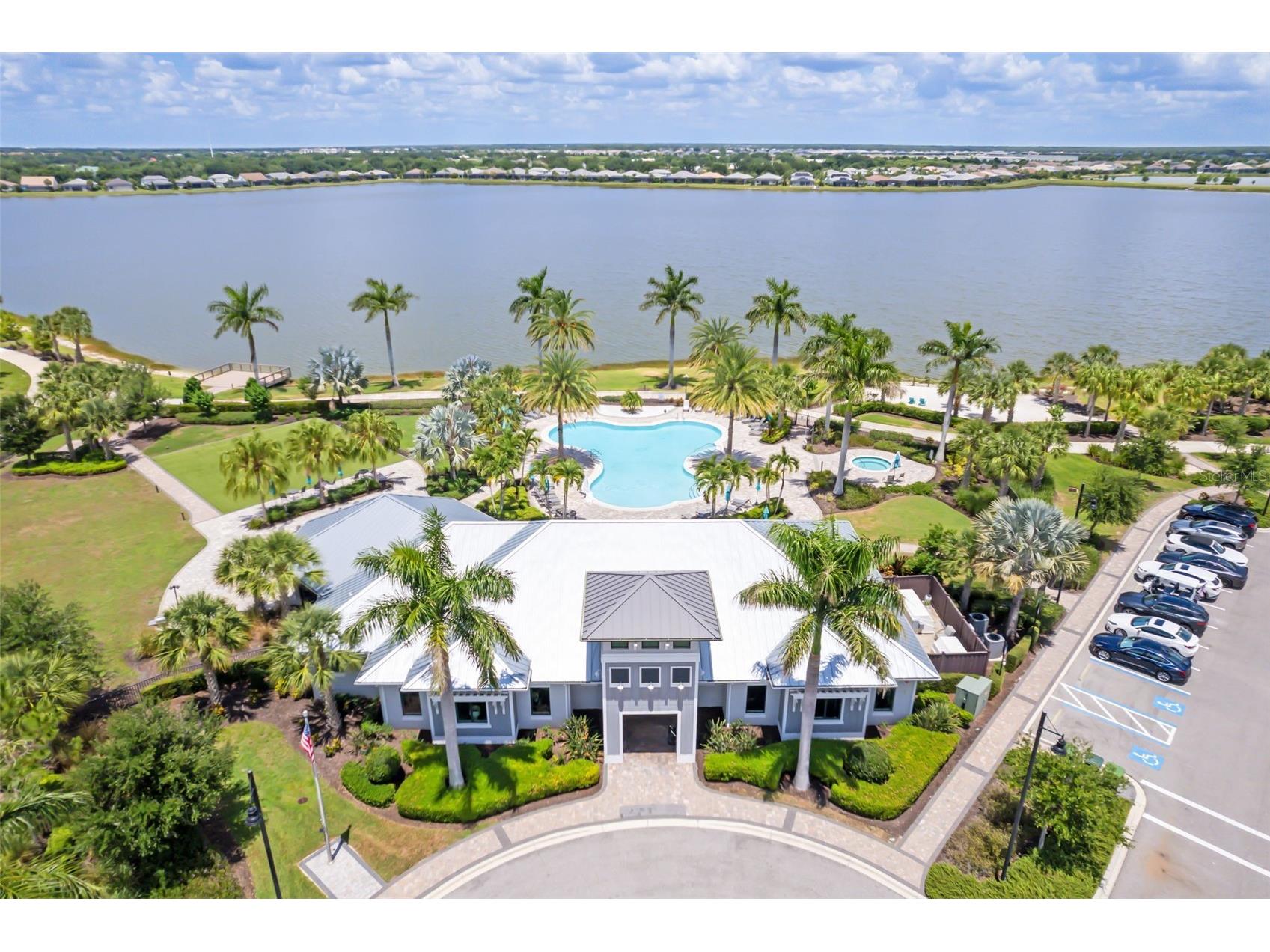 825 Seascape Place Sarasota FL 34240 A4693930 image64